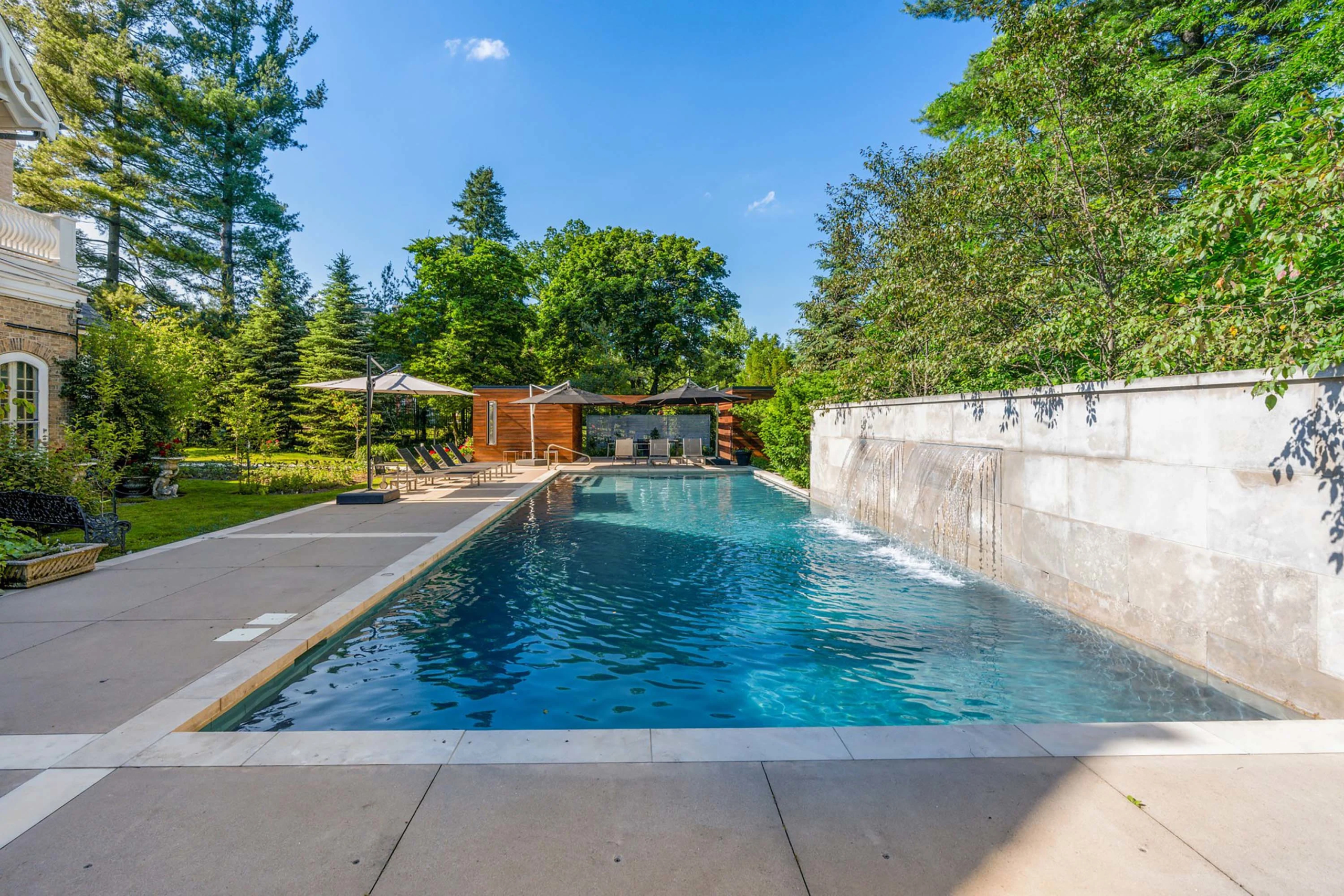 Whitlaw House | 1 Banfield Street, Paris, Ontario, Canada | Luxury Real Estate | Concierge Auctions