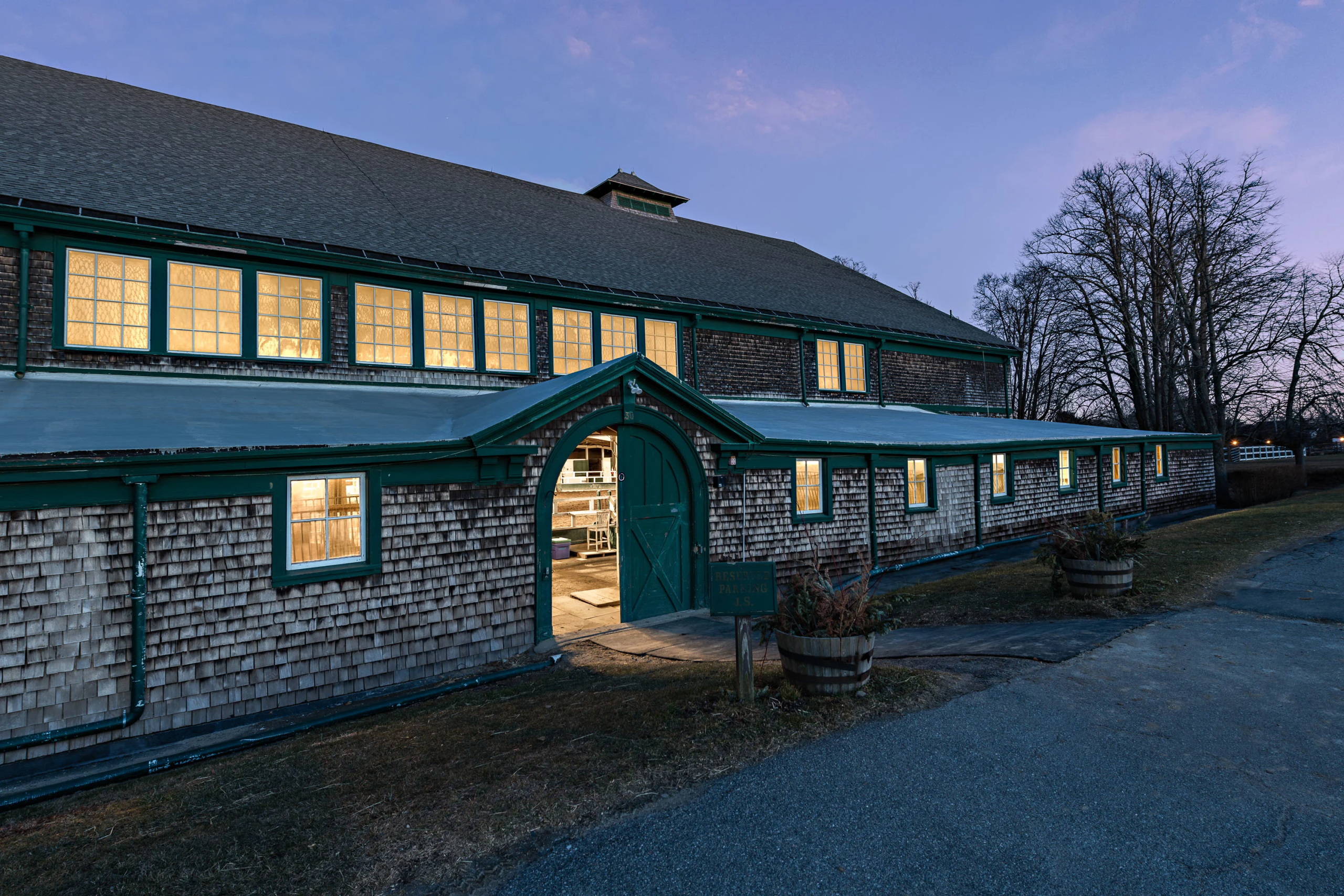 Sandy Point Farm | Portsmouth, RI | Luxury Real Estate | Concierge Auctions