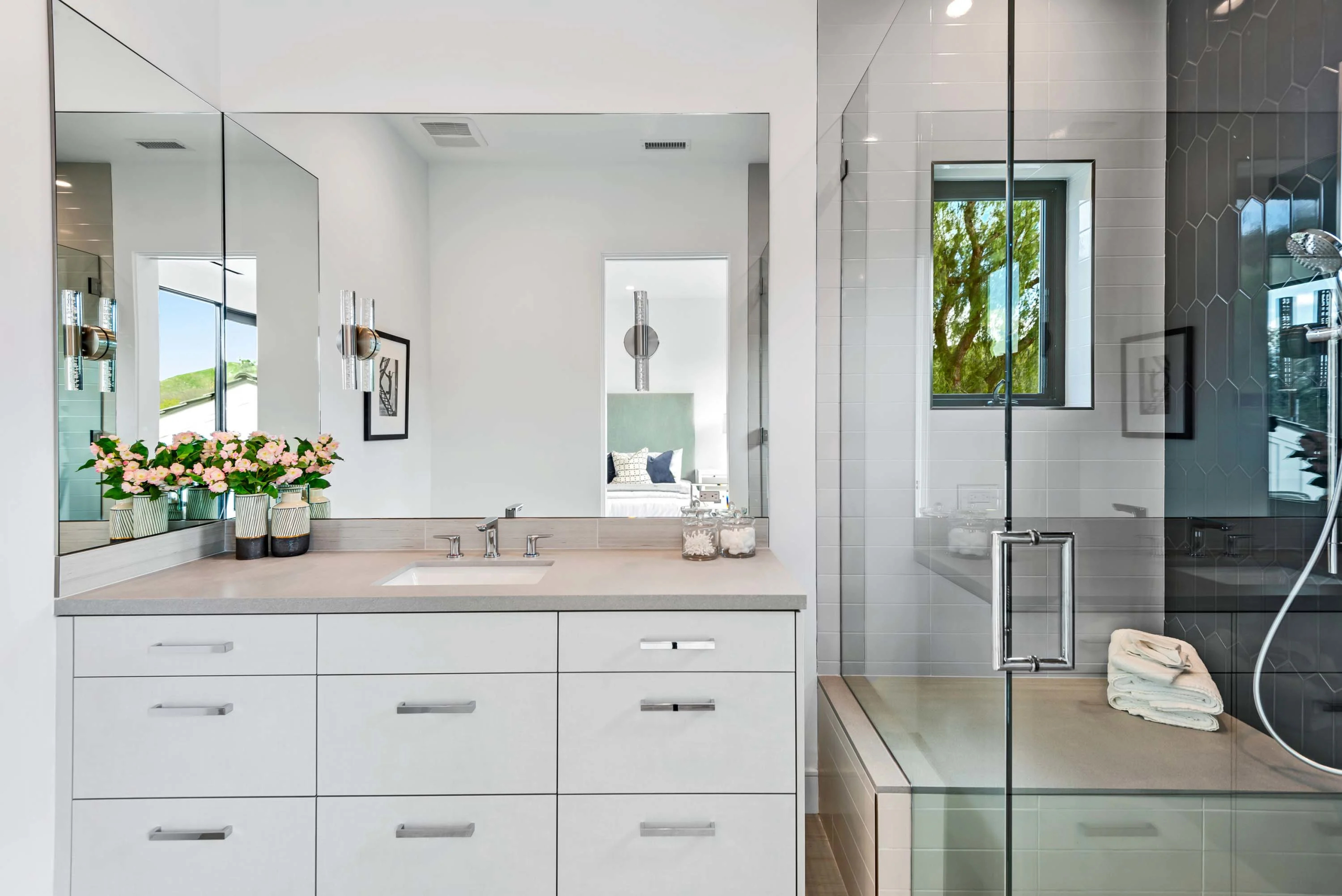 Stella Dolce | 25057 Lewis and Clark Road, Hidden Hills, Los Angeles, California | Luxury Real Estate | Concierge Auctions