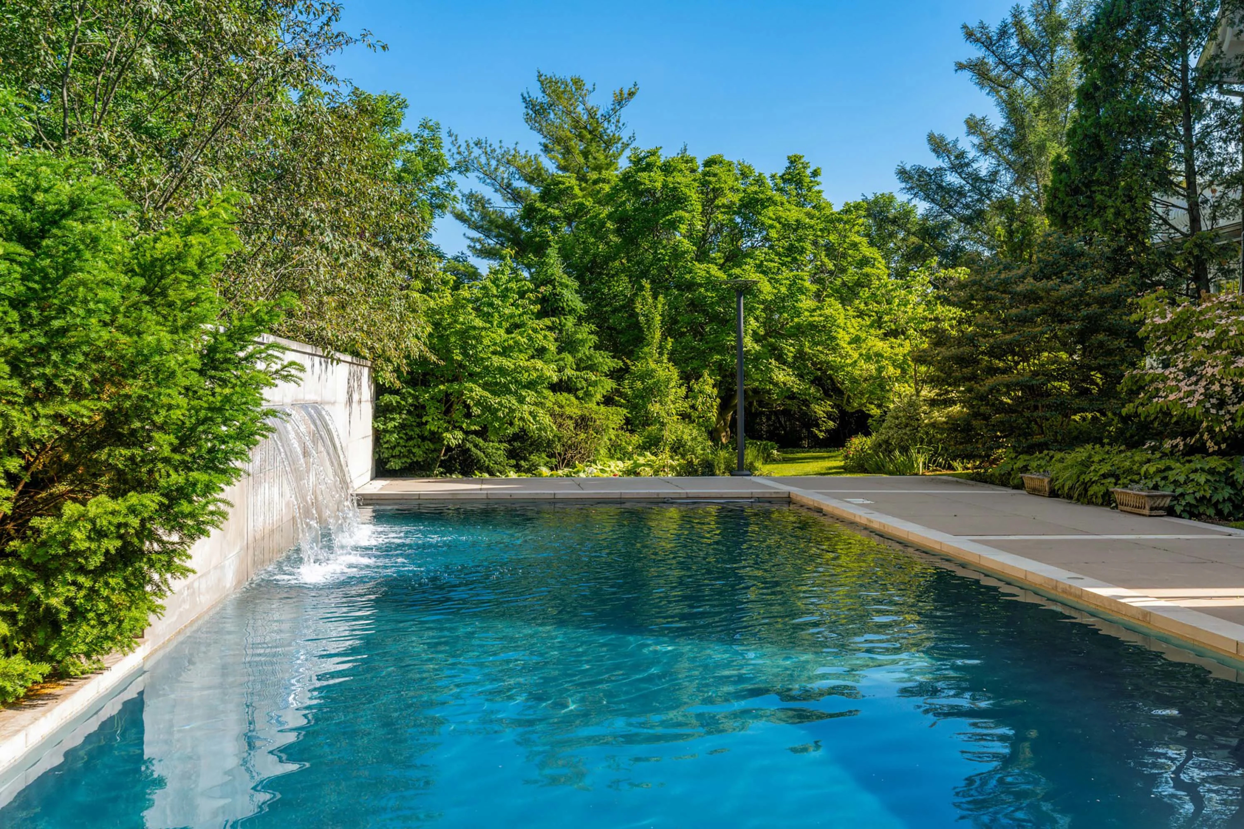 Whitlaw House | 1 Banfield Street, Paris, Ontario, Canada | Luxury Real Estate | Concierge Auctions