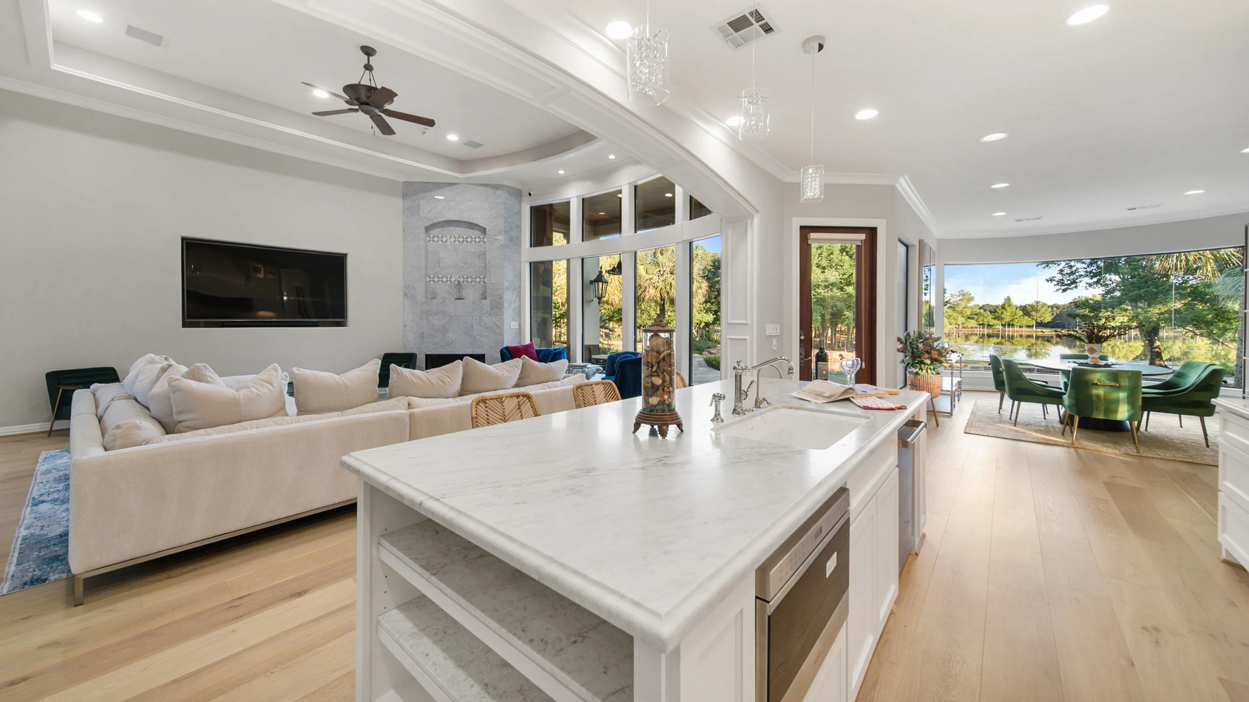 37307 Diamond Oaks Drive | Magnolia, Near Houston, TX | Luxury Real Estate | Concierge Auctions