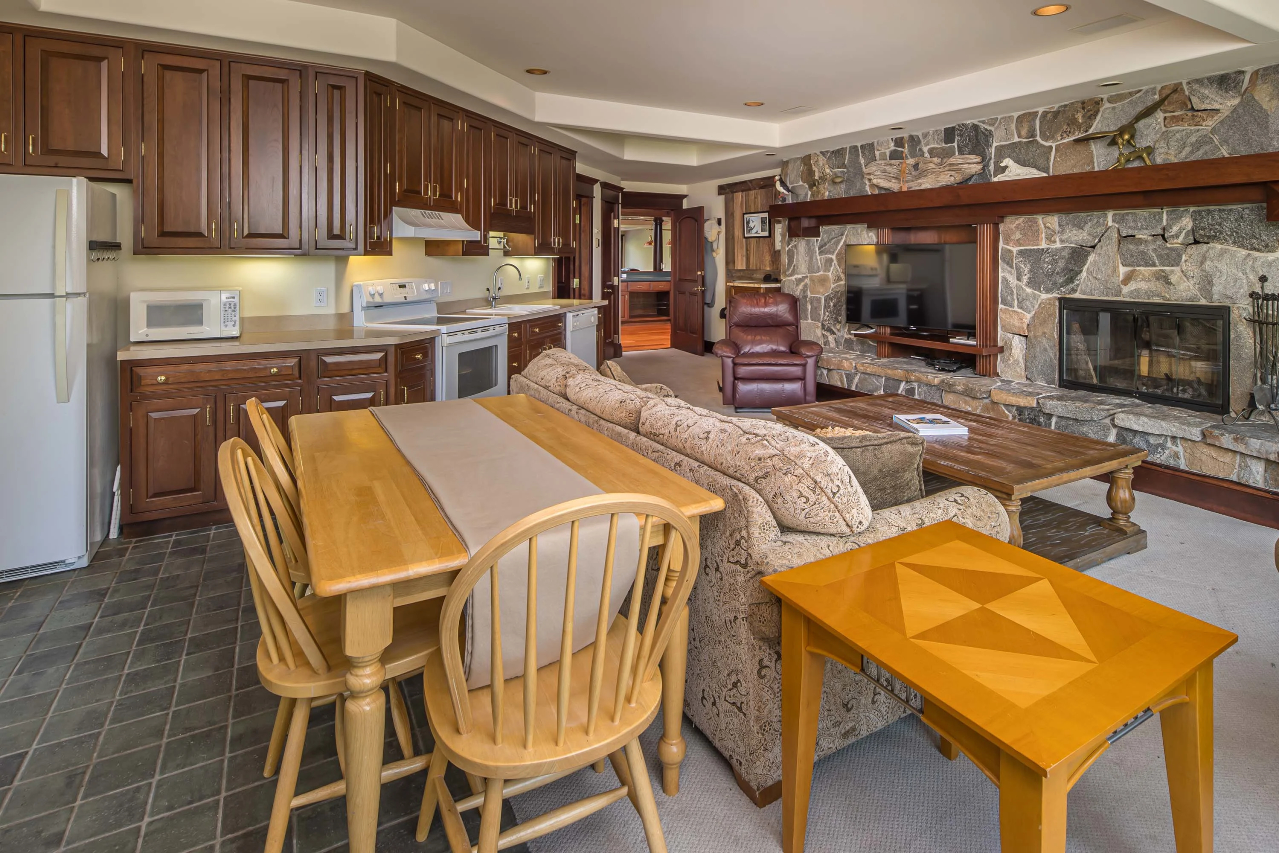 55 Wind Dancer Lane, Big Sky, Montana | Concierge Auctions | Luxury Real Estate