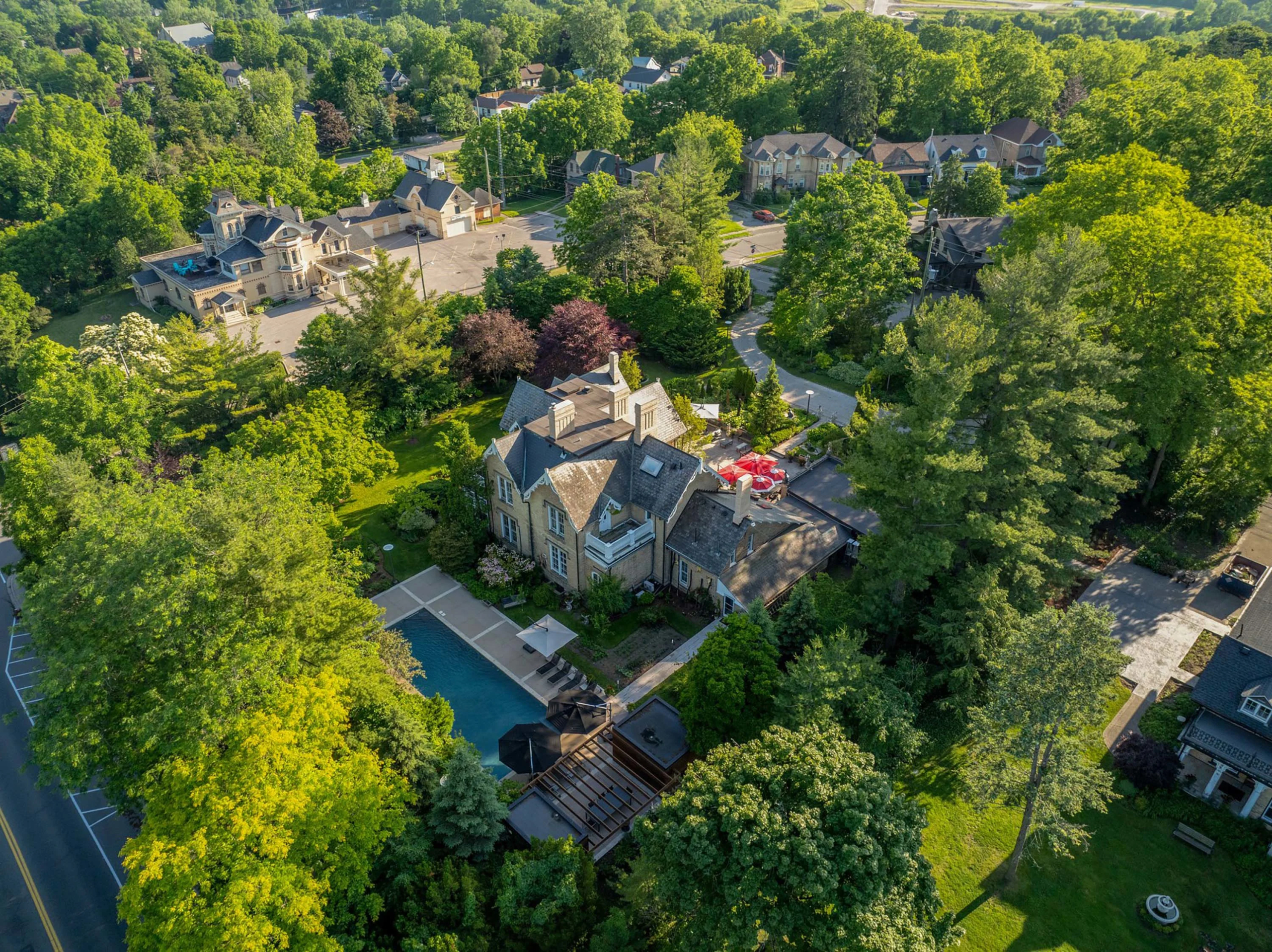 Whitlaw House | 1 Banfield Street, Paris, Ontario, Canada | Luxury Real Estate | Concierge Auctions