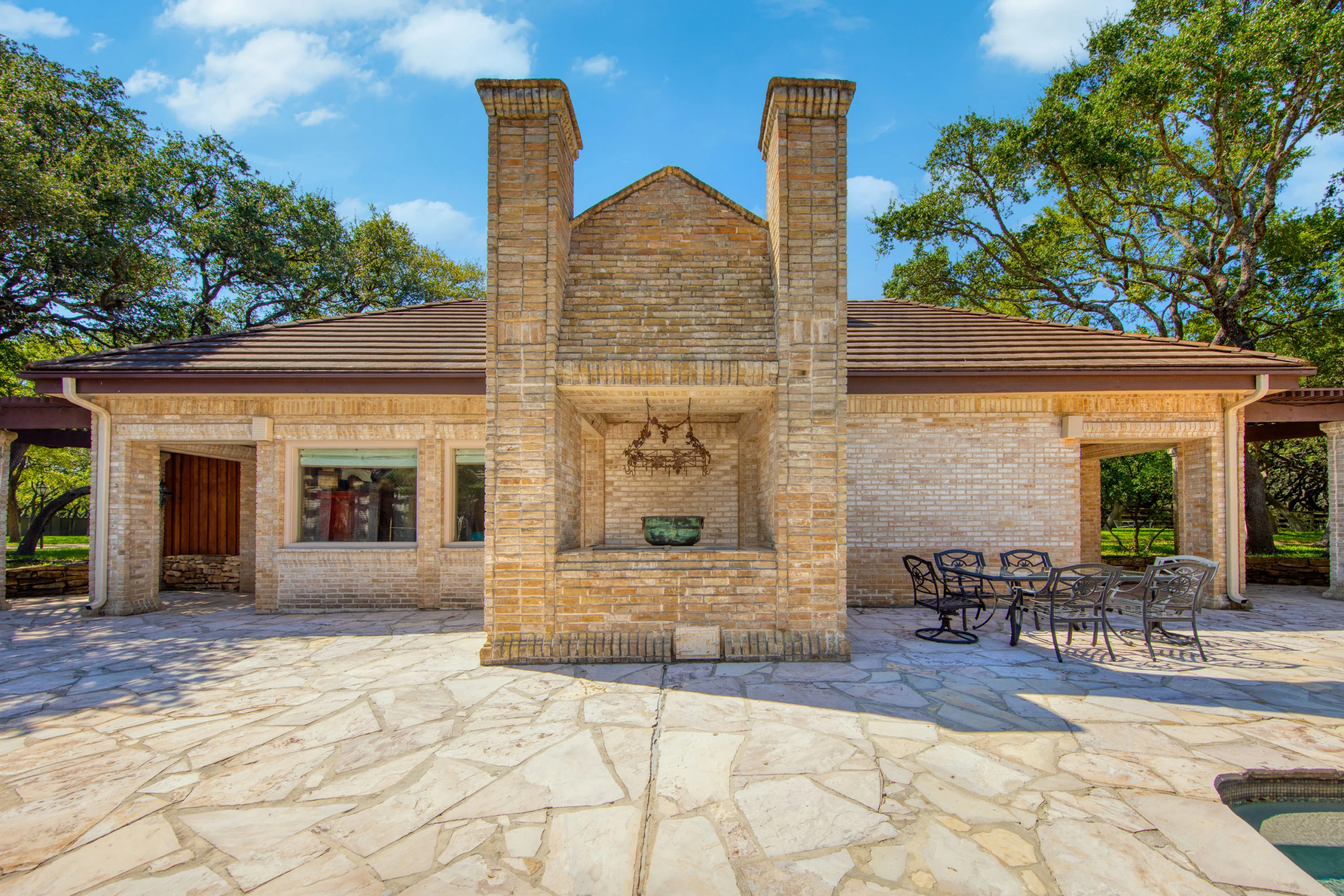 304 Tower Drive, San Antonio, Texas | Luxury Real Estate | Concierge Auctions