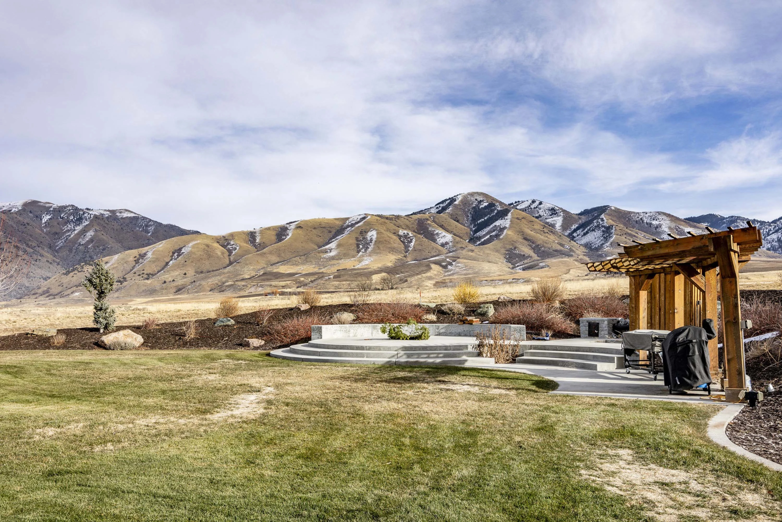 Lazy R Ranch | 200 East 7000 South, Hyrum, Cache Valley, Northern Utah | Luxury Real Estate | Concierge Auctions