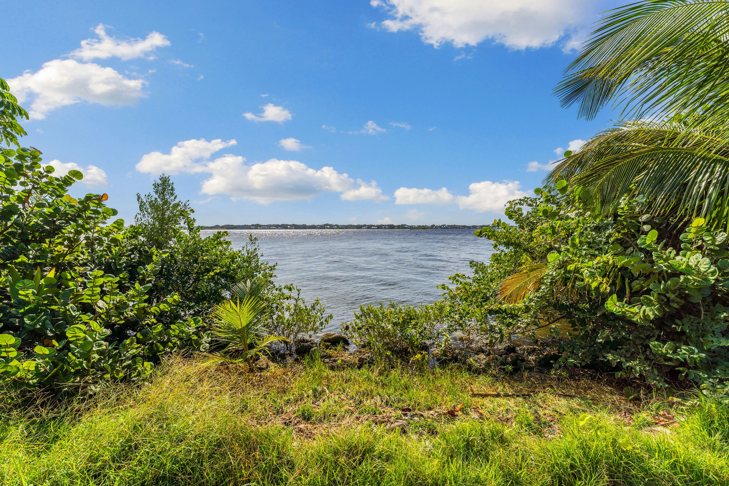 49 W High Point Road, Stuart, FL | Luxury Real Estate | Concierge Auctions