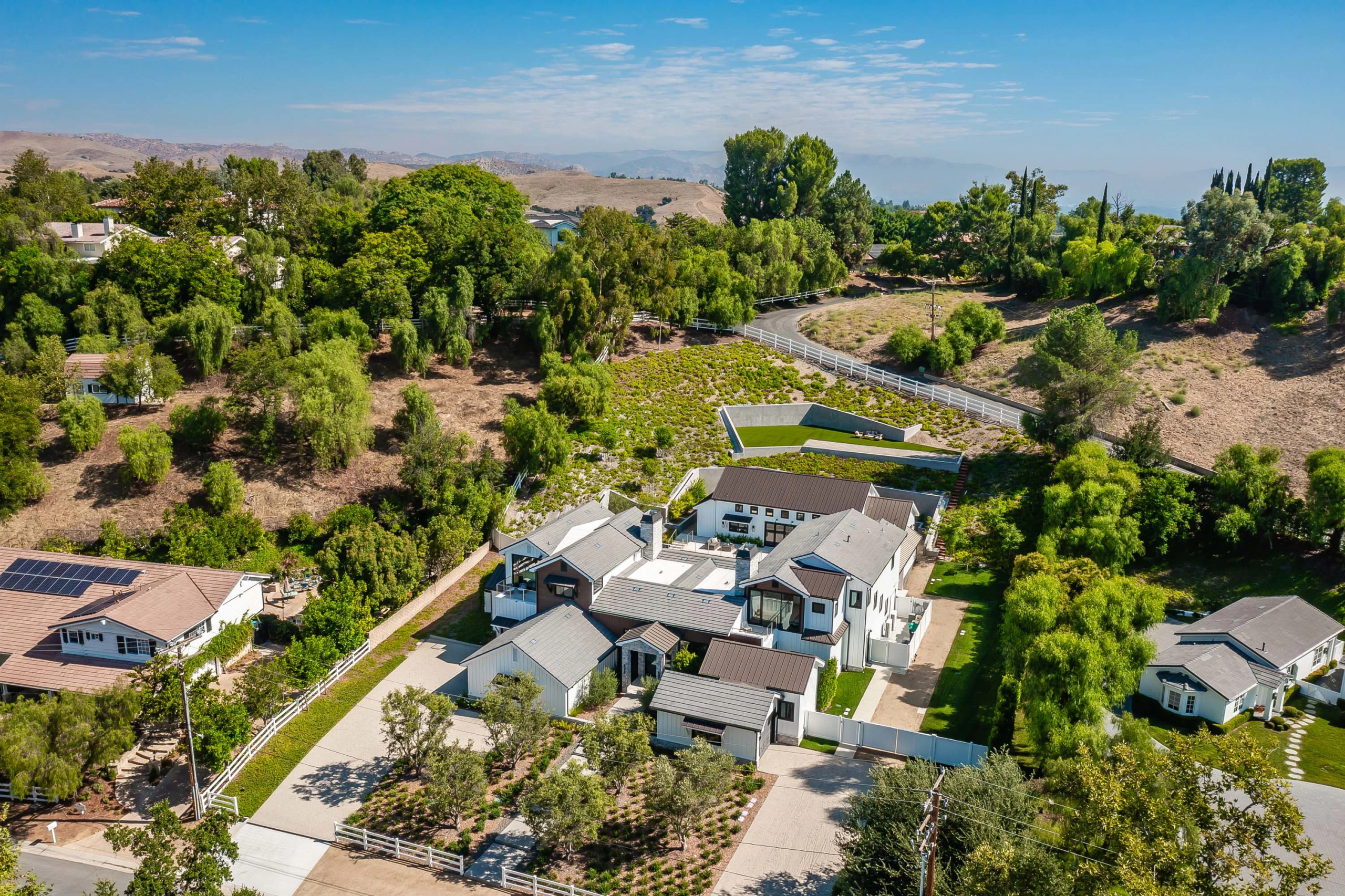 Stella Dolce | 25057 Lewis and Clark Road, Hidden Hills, Los Angeles, California | Luxury Real Estate | Concierge Auctions