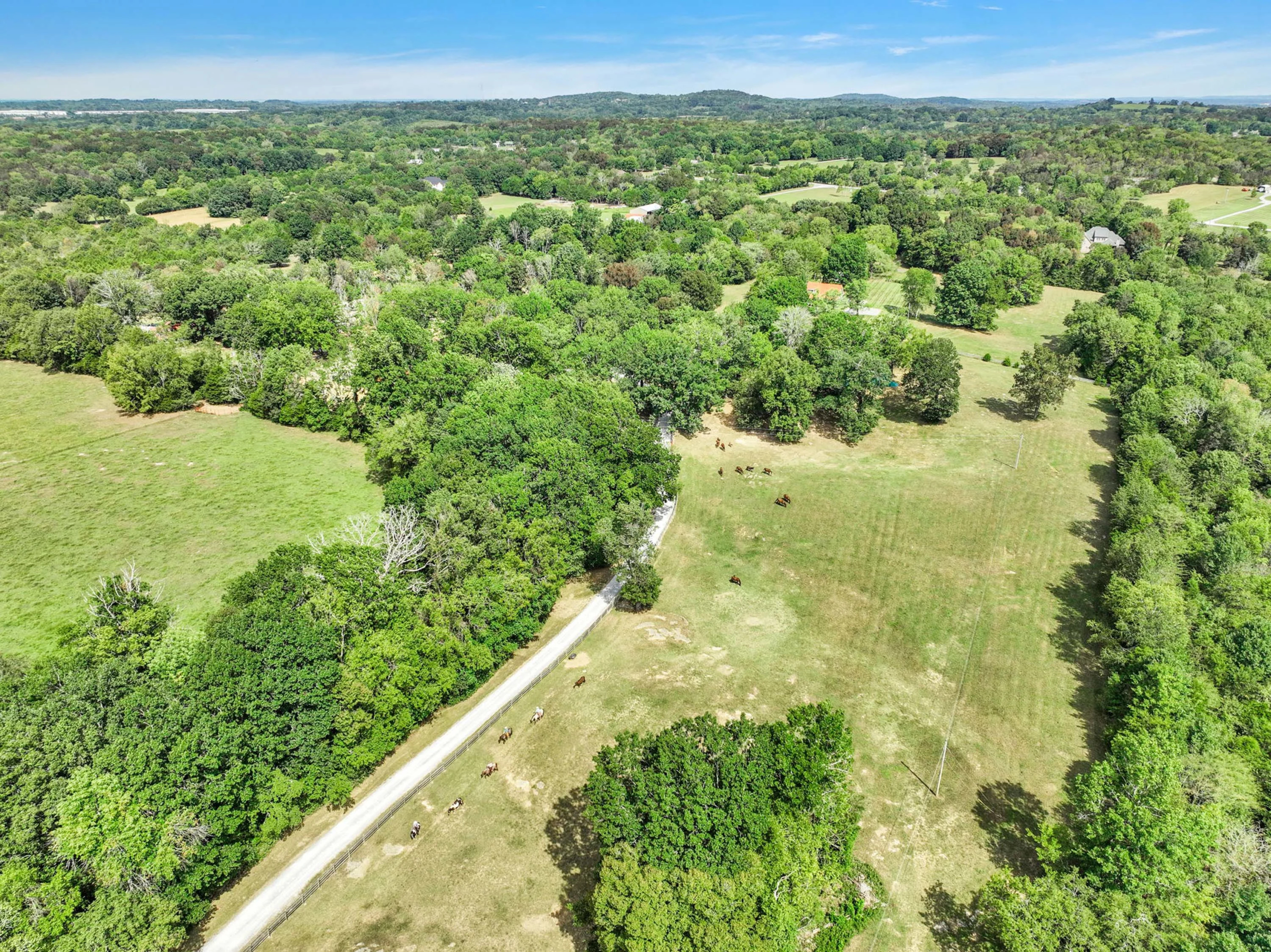Twin Oaks Ranch | 11991 Stewarts Ferry Pike, Lebanon, Nashville Area,  Tennessee | Luxury Real Estate | Concierge Auctions