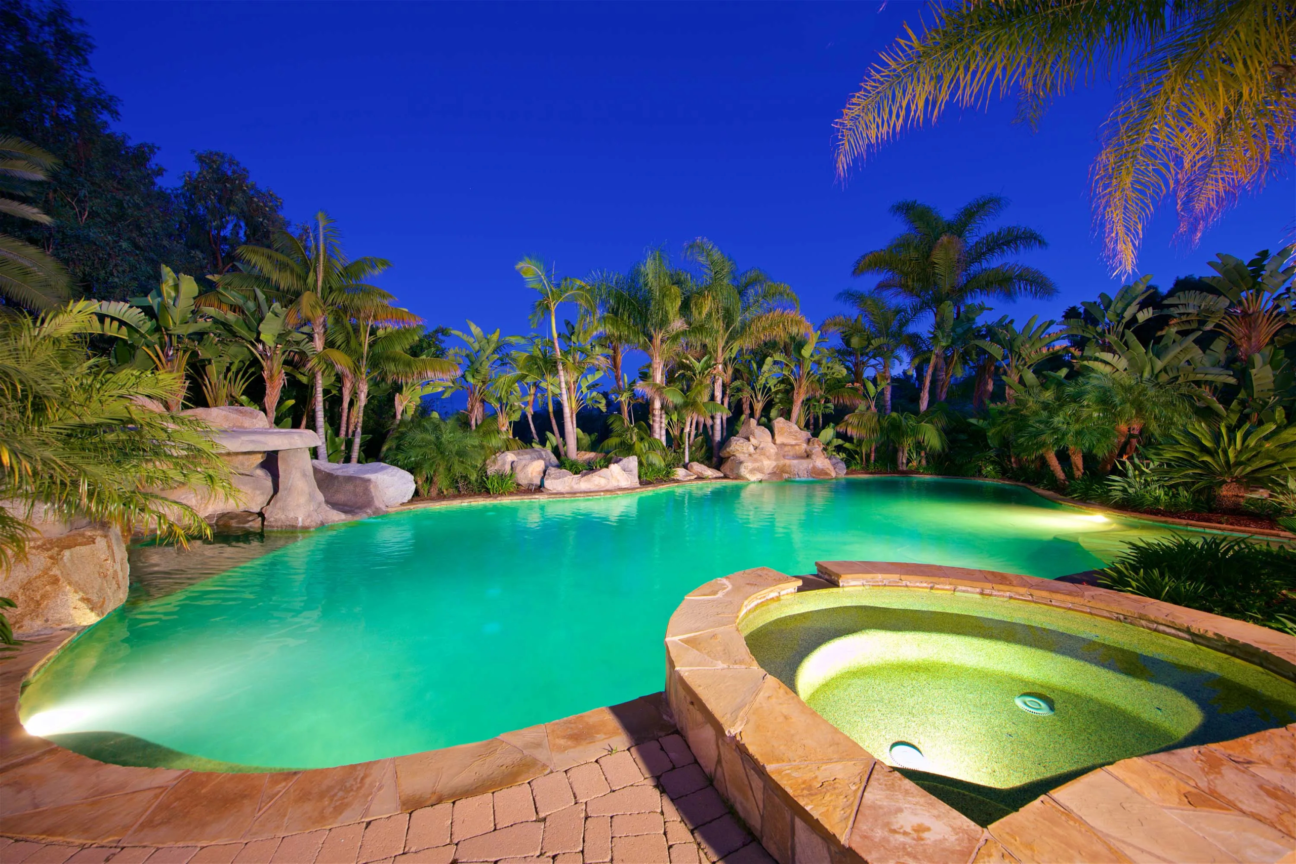 6064 Avenida Cuatro Vientos | Rancho Santa Fe, California | Luxury Real Estate
