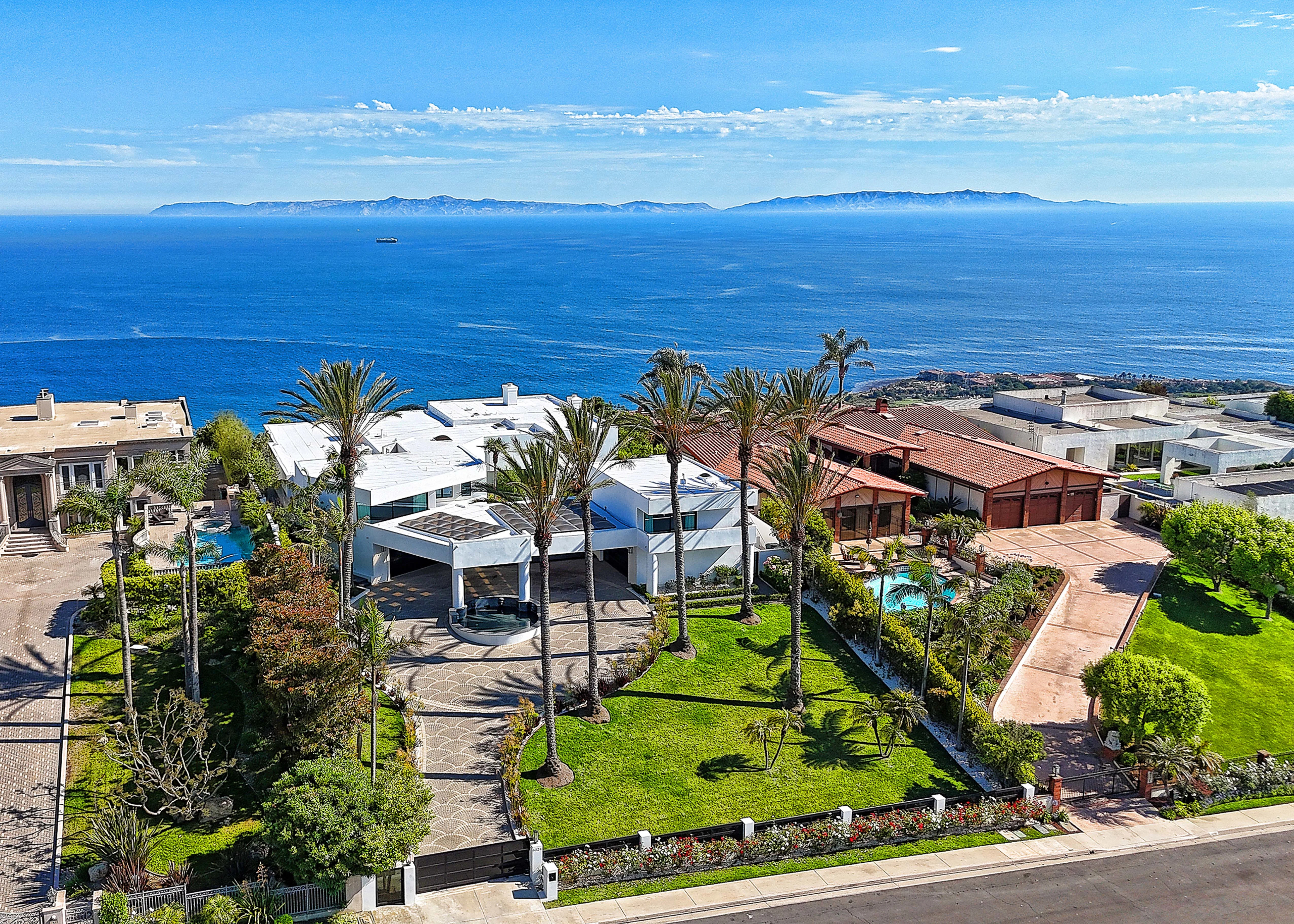 6224 Ocean Terrace Drive, Rancho Palos Verdes, California | Luxury Real Estate | Concierge Auctions