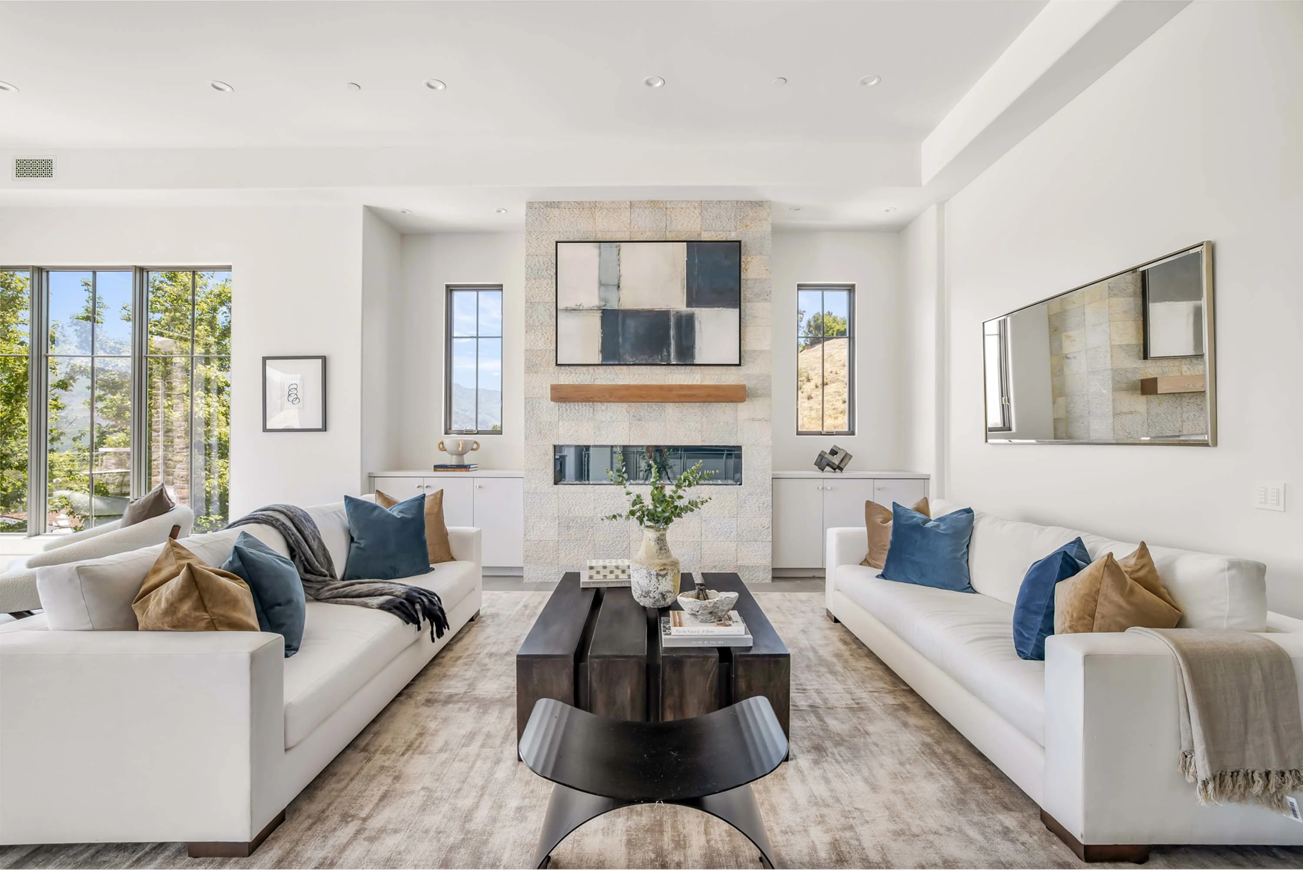 26773 Mulholland Highway, Malibu Valley Estates, Calabasas, California | Luxury Auction | Concierge Auctions