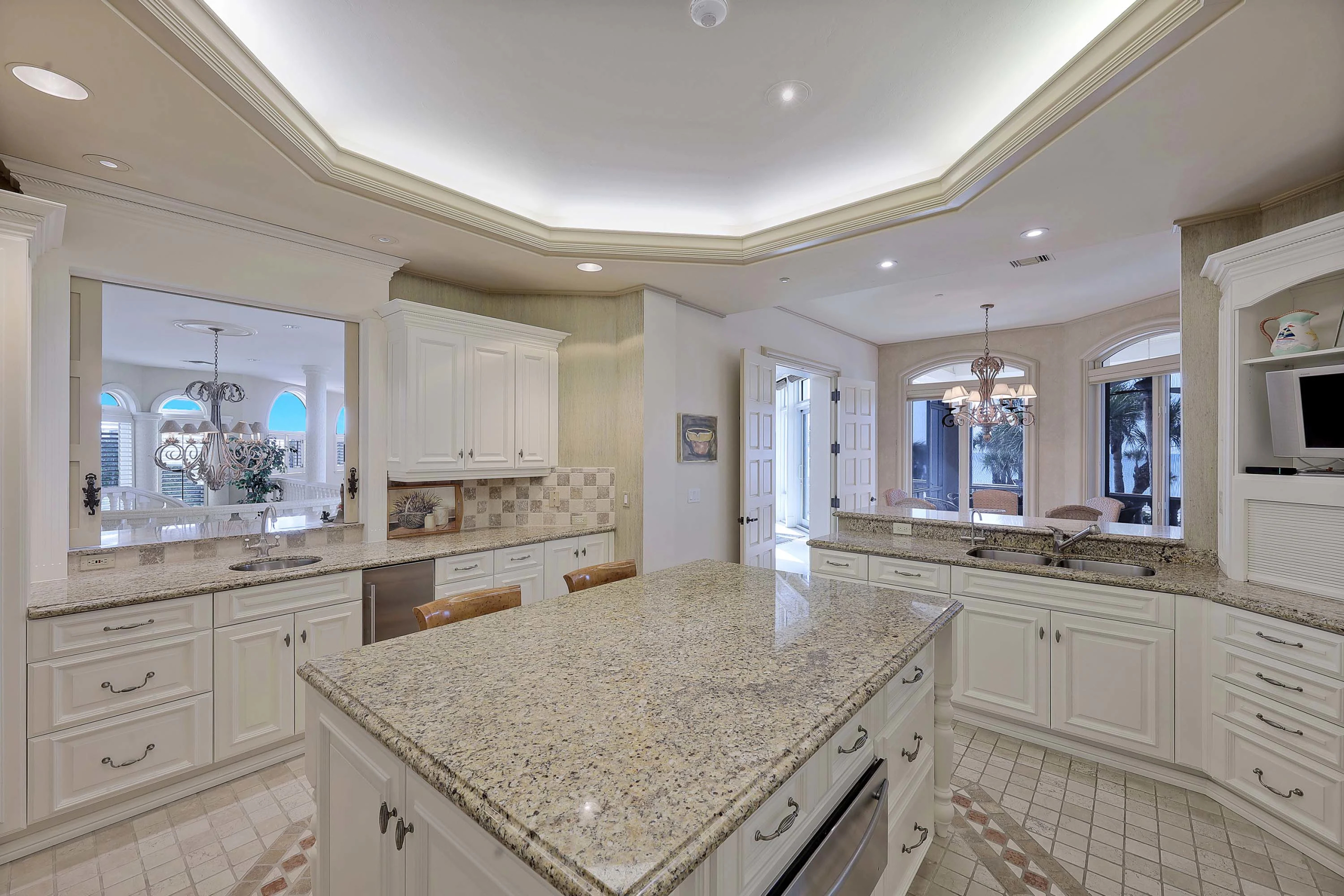 7425 Bay Colony Drive, Naples, Florida | The Strand at the Colony of Pelican Bay | Luxury Real Estate | Concierge Auctions