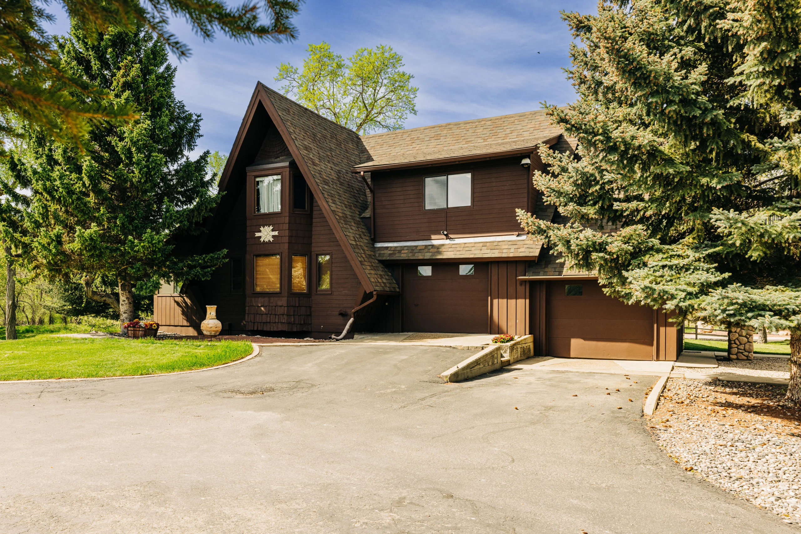 696, 690 and 684 Big Goose Road | Sheridan, WY | Luxury Real Estate | Concierge Auctions
