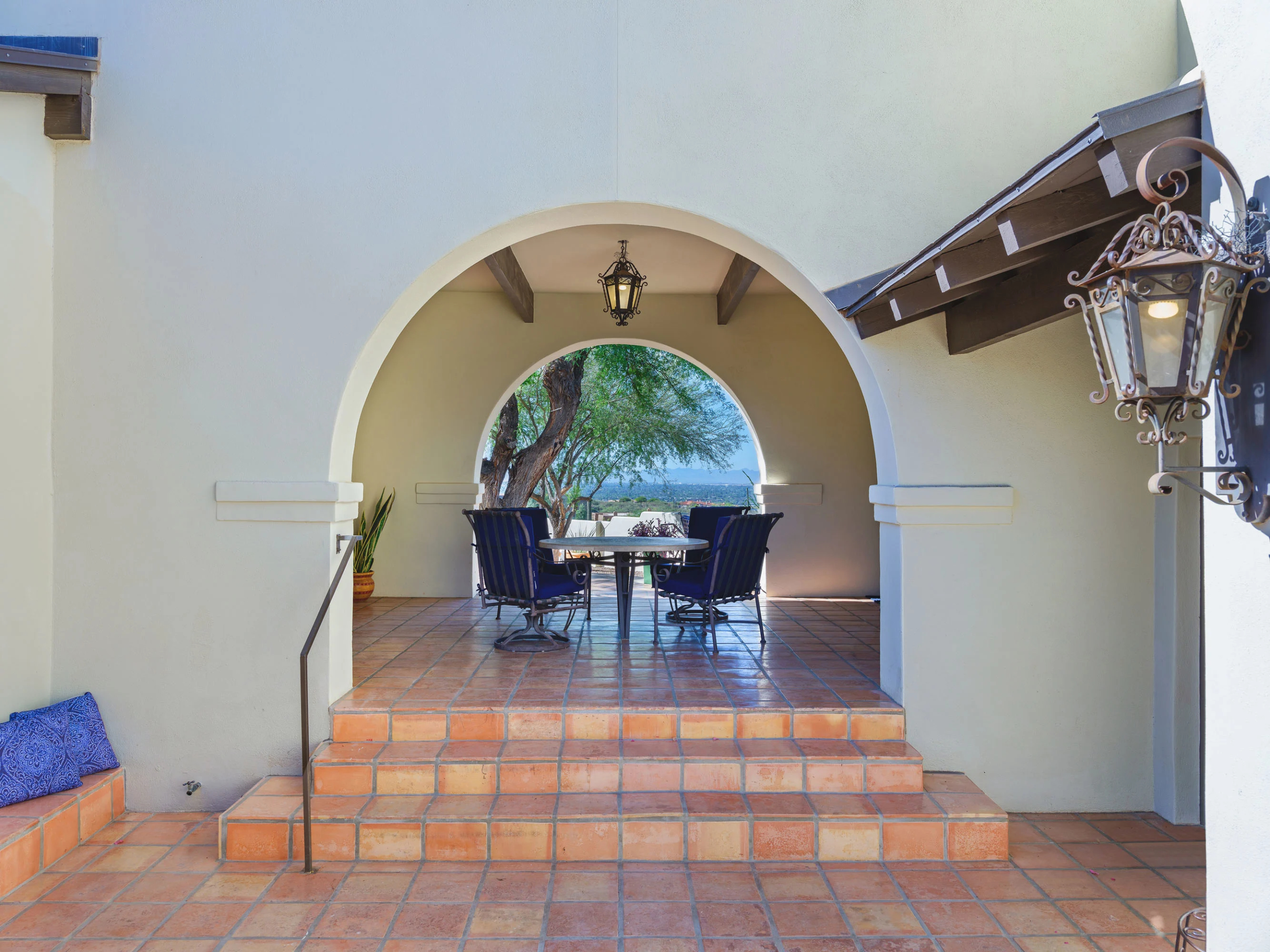 Eleven Arches | 5201 North Hacienda Del Sol Road, Tucson, AZ | Luxury Real Estate | Concierge Auctions