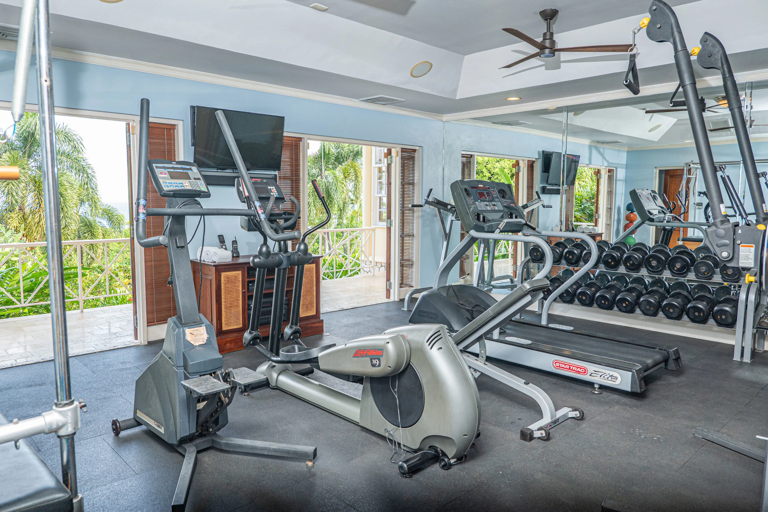 Kenyan Sunset | L8 & L9 Caribbean Heights, Rose Hall Montego Bay, Saint James Jamaica | Luxury Real Estate | Concierge Auctions