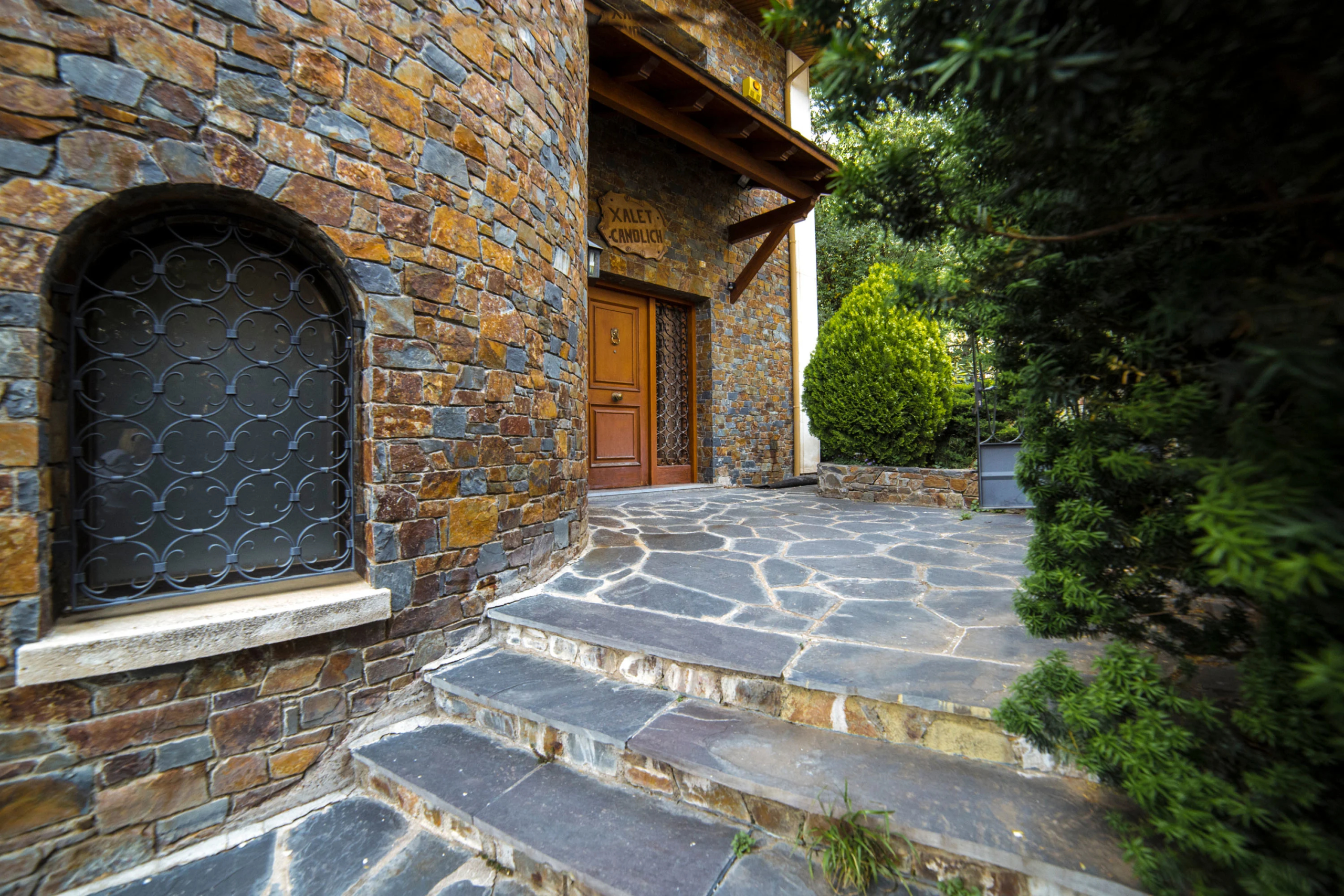 Casa Comprar | The Pyrenees, Andorra | Luxury Real Estate