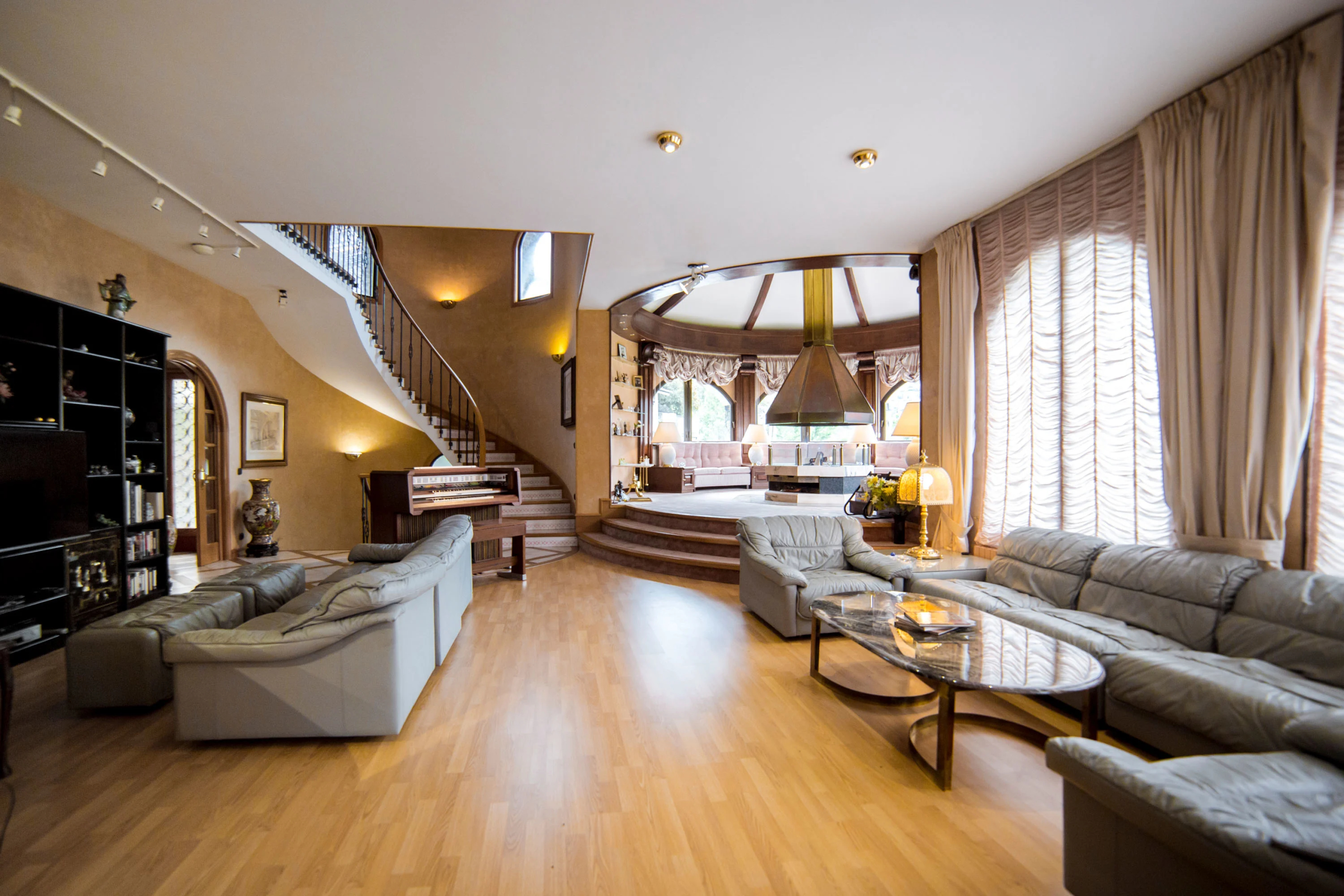 Casa Comprar | The Pyrenees, Andorra | Luxury Real Estate