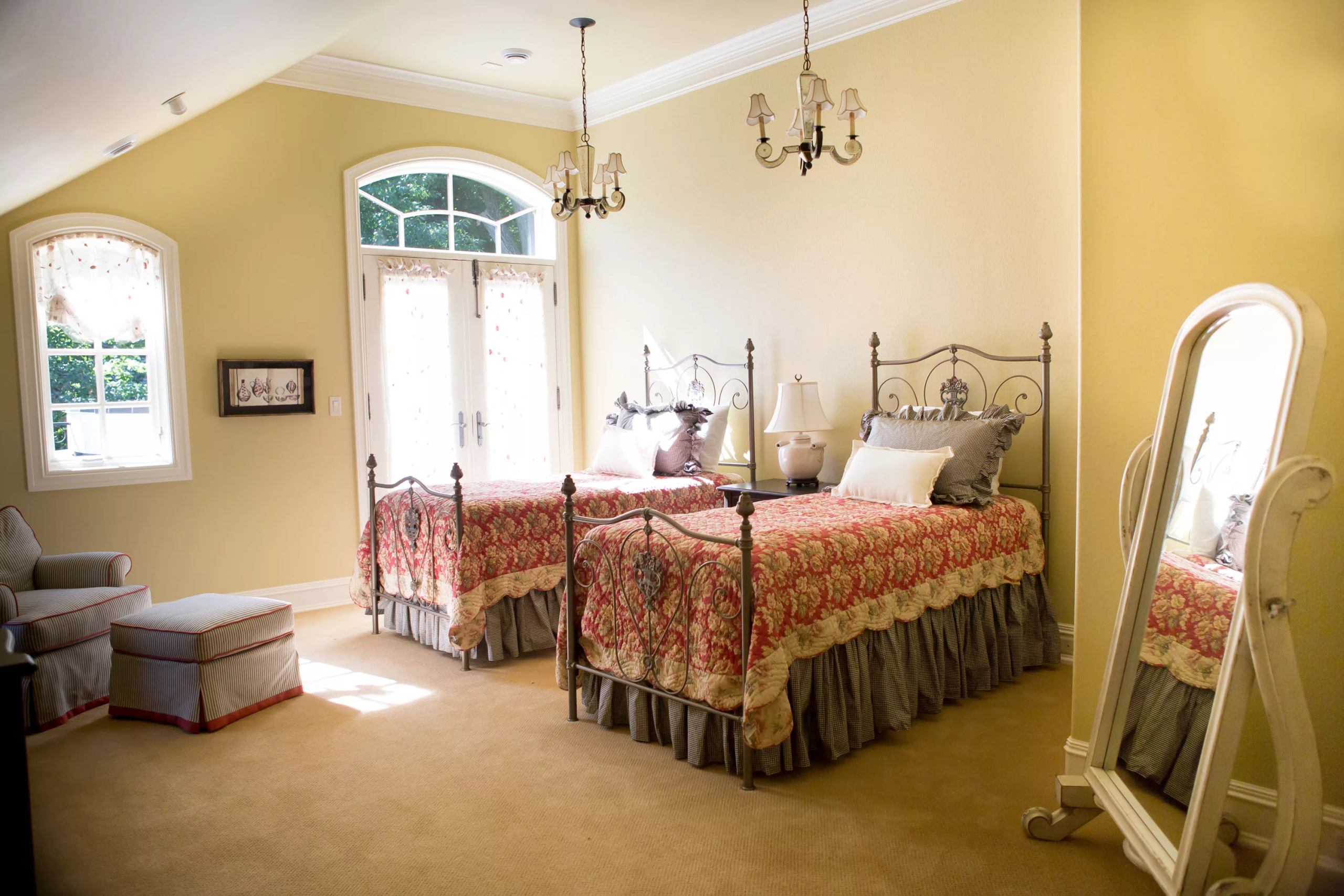 1505 Greenway Terrace | Elm Grove, WI | Luxury Real Estate
