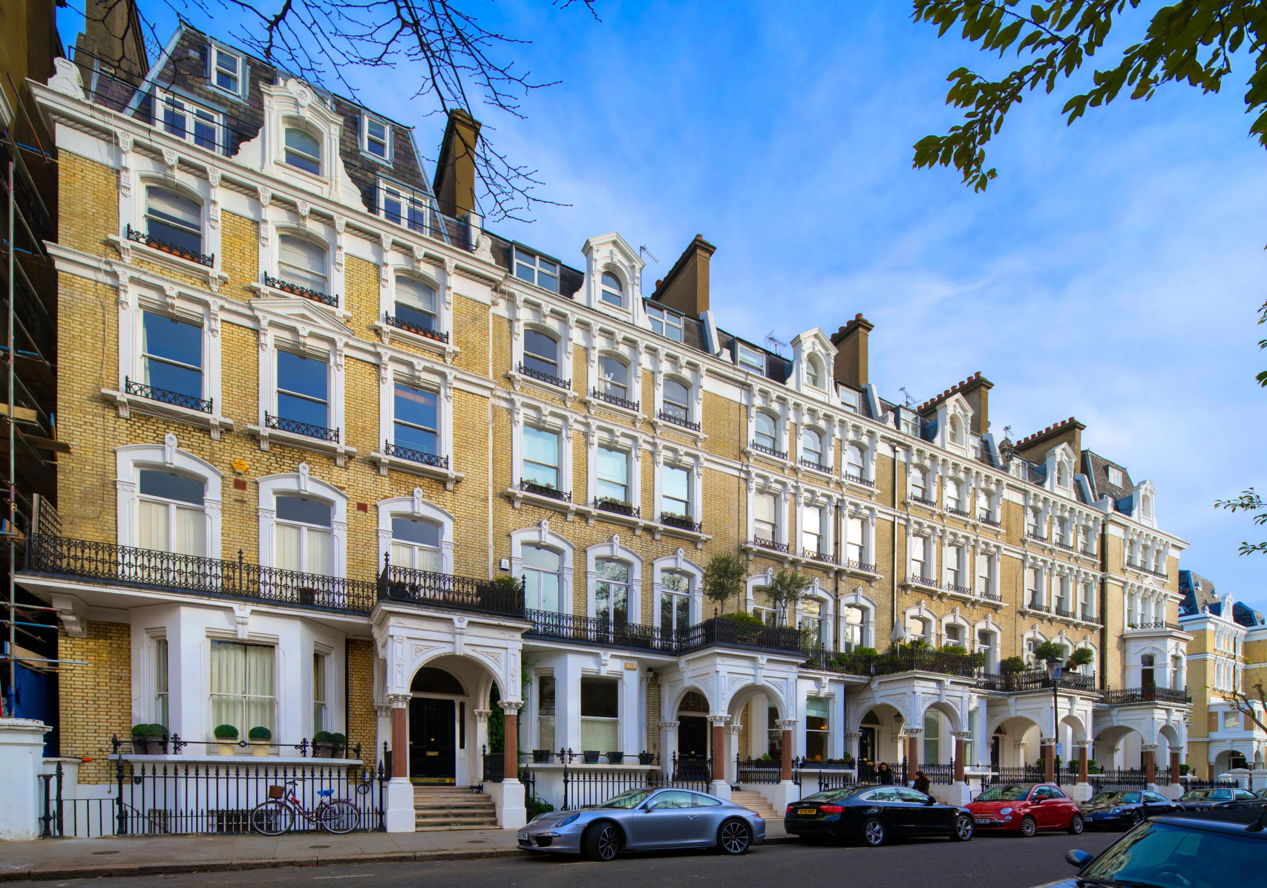 Redcliffe Square | London, England | Luxury Real Estate