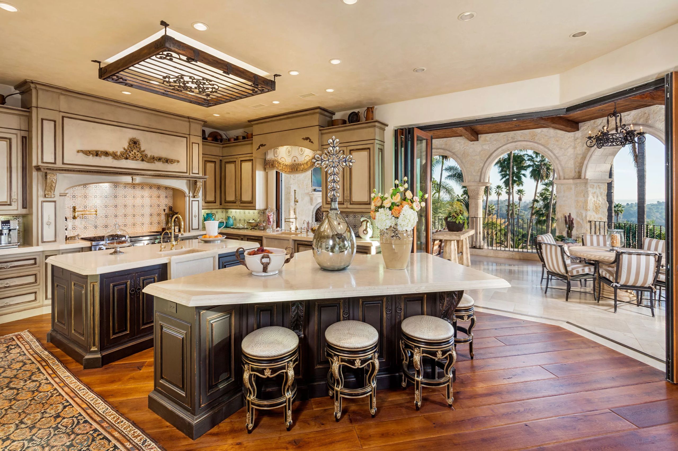 18127 Via Roswitha | Rancho Santa Fe, CA | Luxury Real Estate