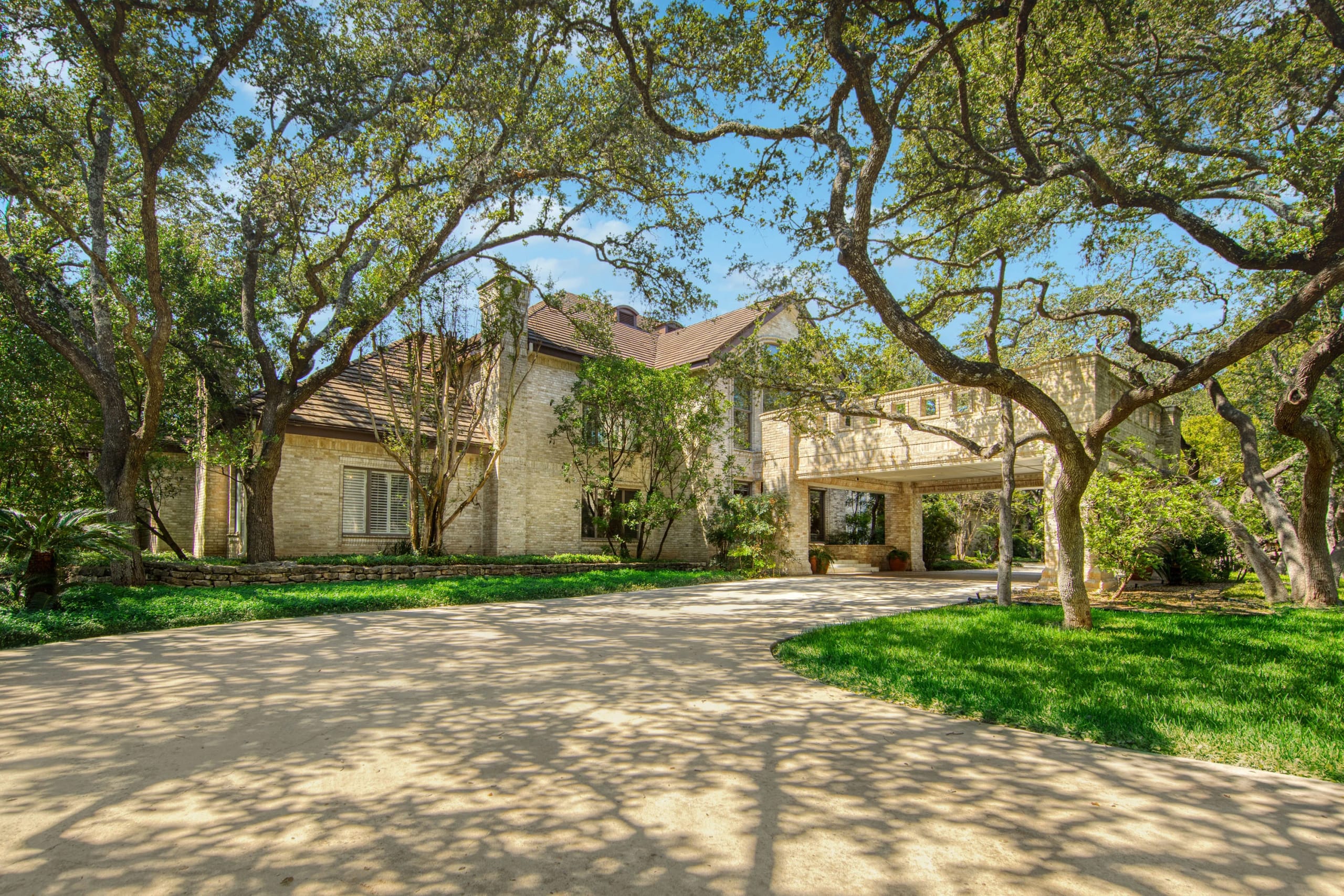 undefined Property Film