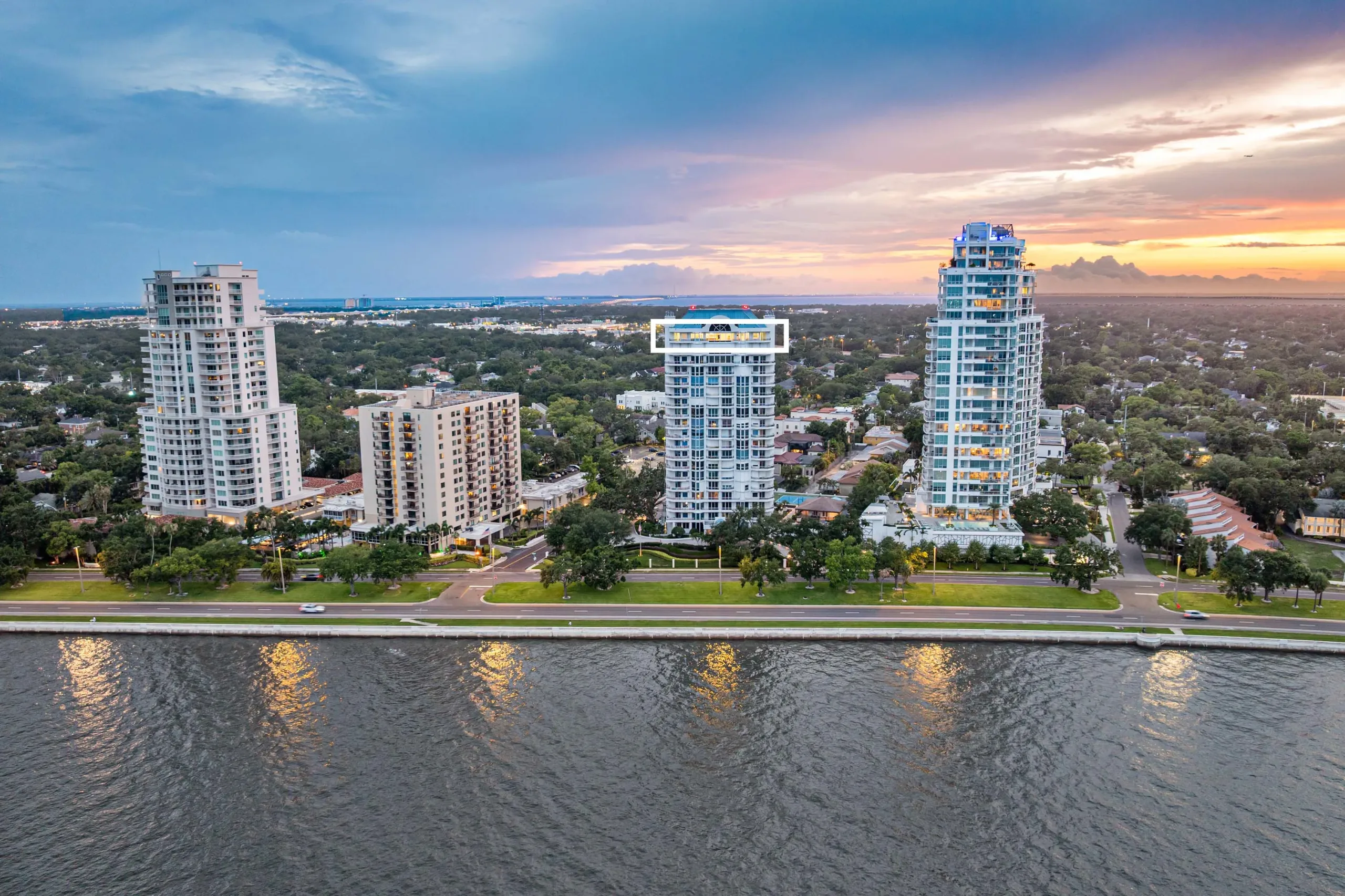 Tampa, FL, US