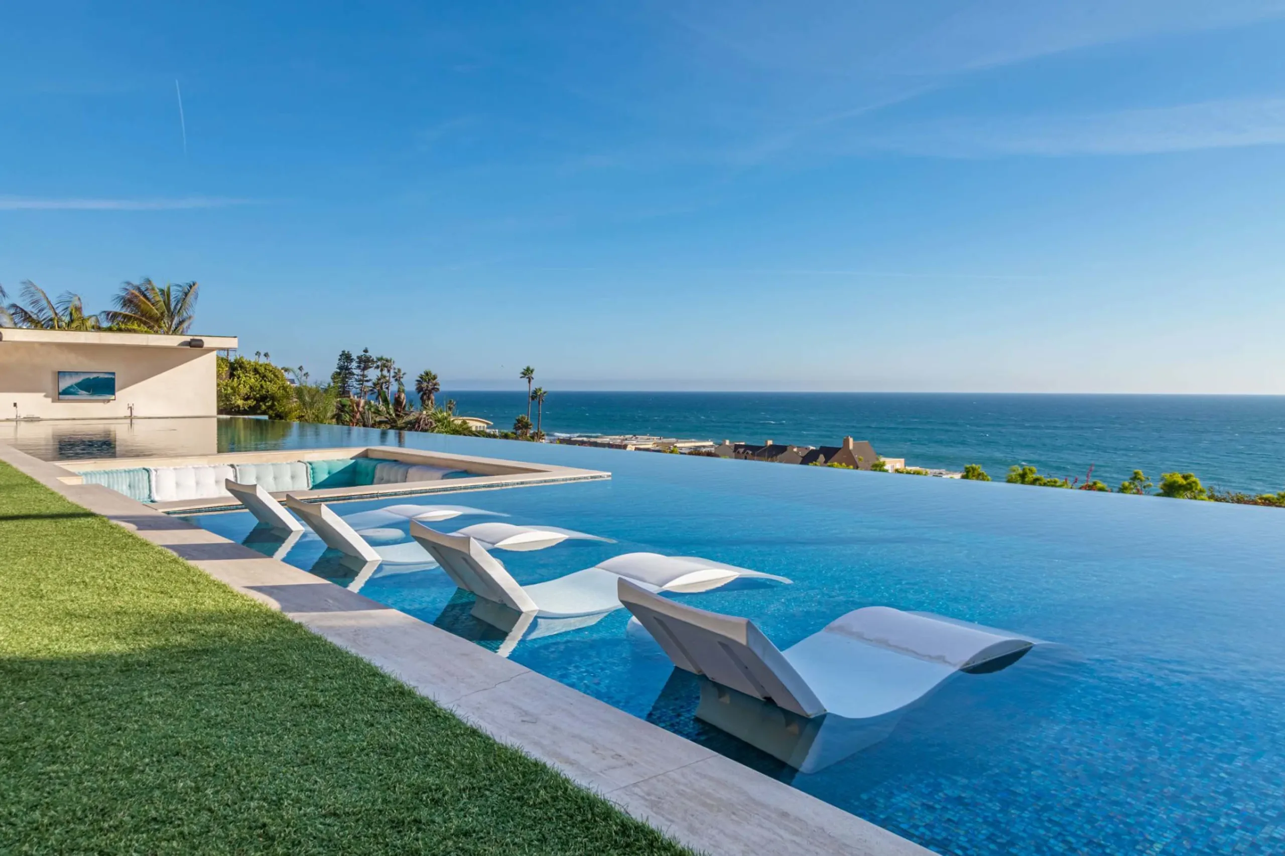 Malibu, CA, US