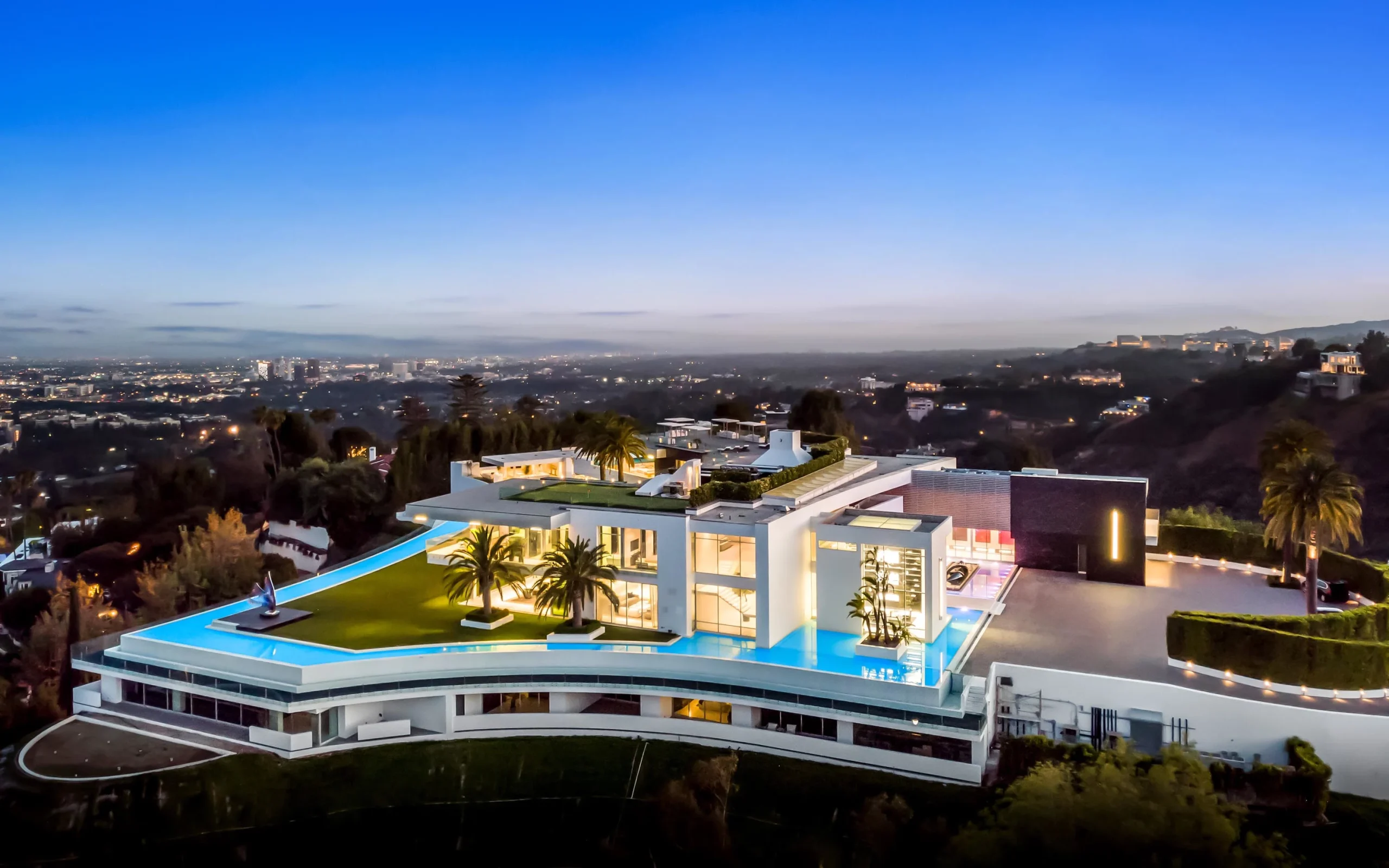 The One, Bel Air