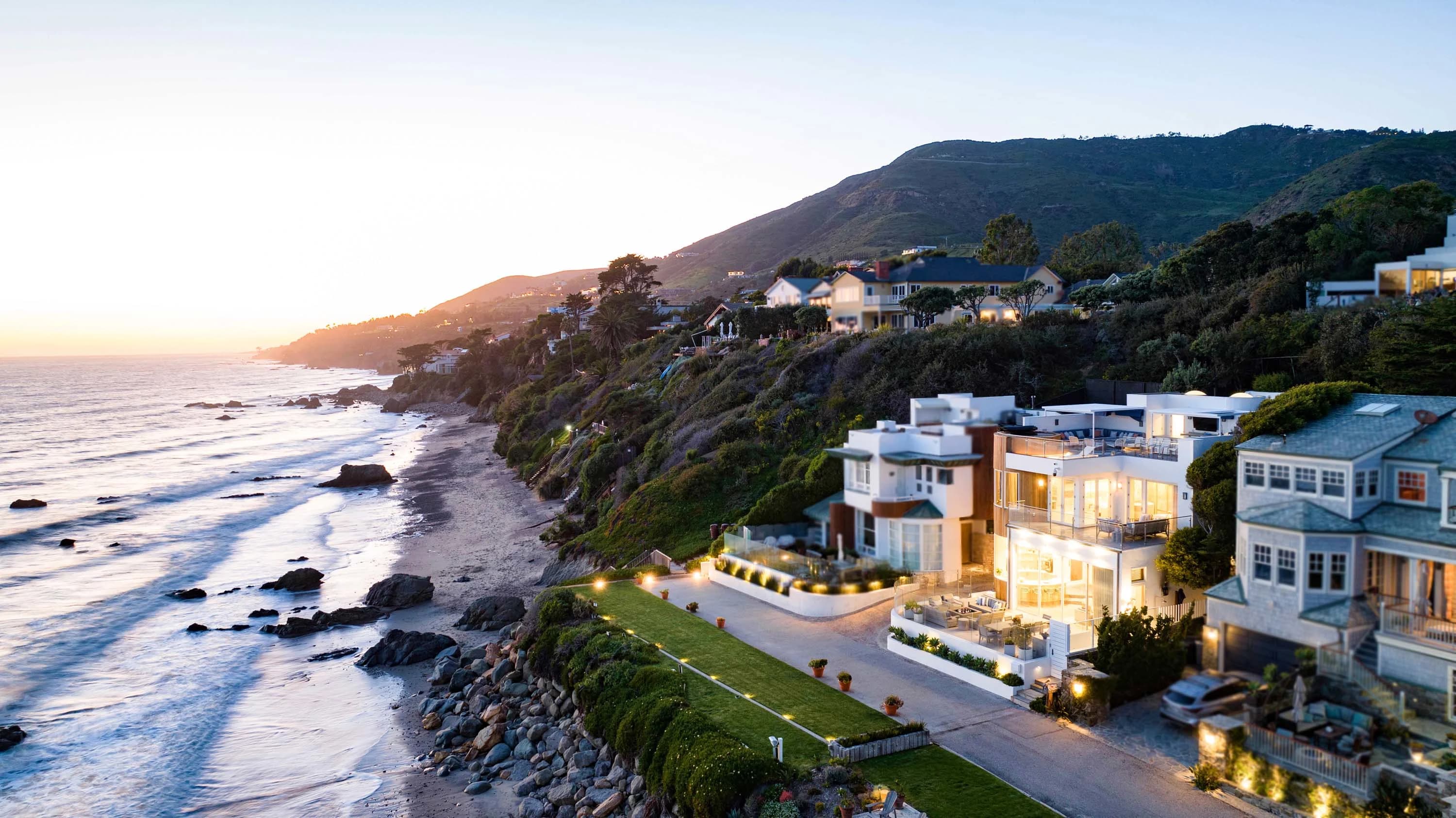 31721 Sea Level Drive, Malibu, California | Luxury Real Estate | Concierge Auctions