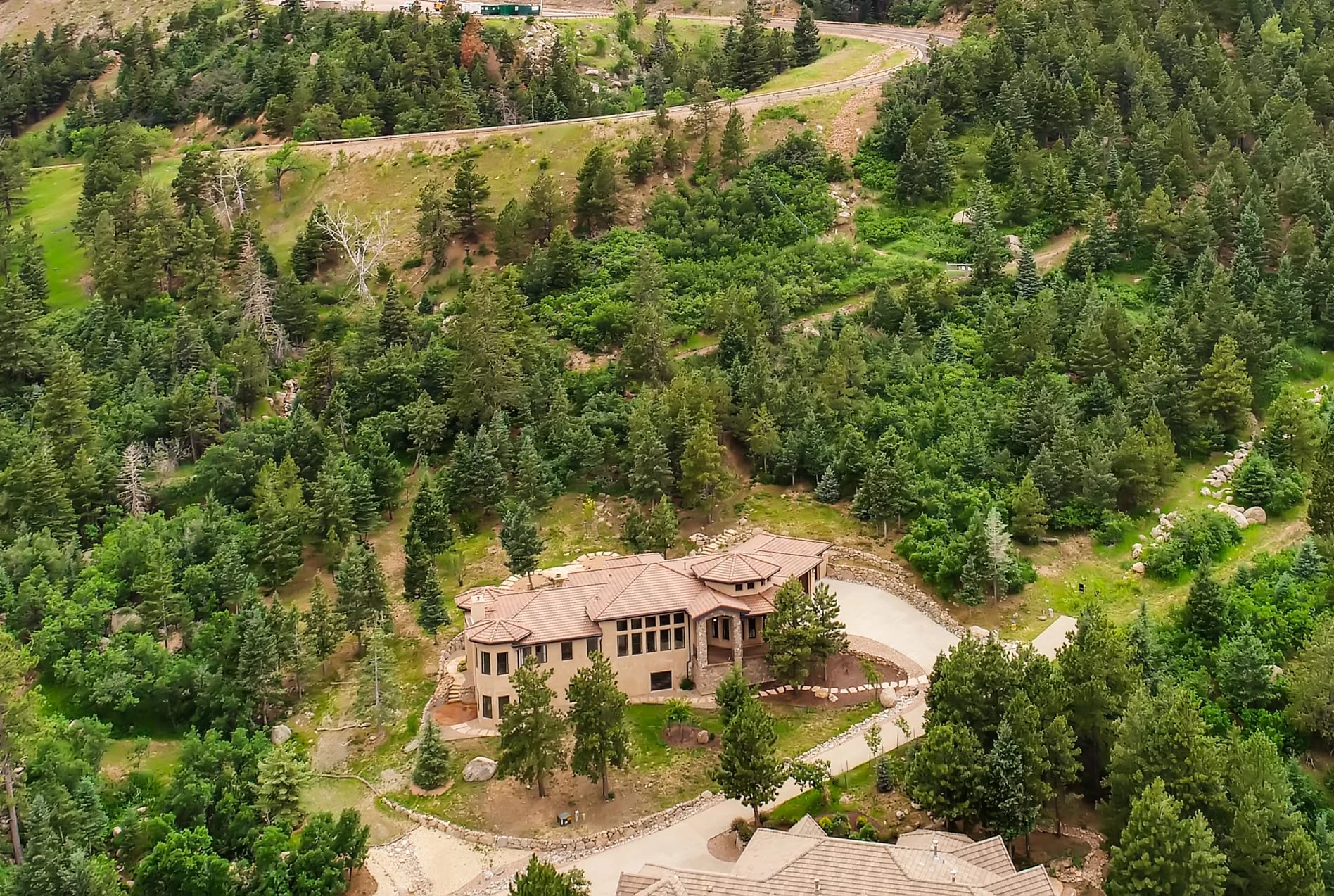 398 Irvington Court | Colorado Springs, CO | Luxury Real Estate