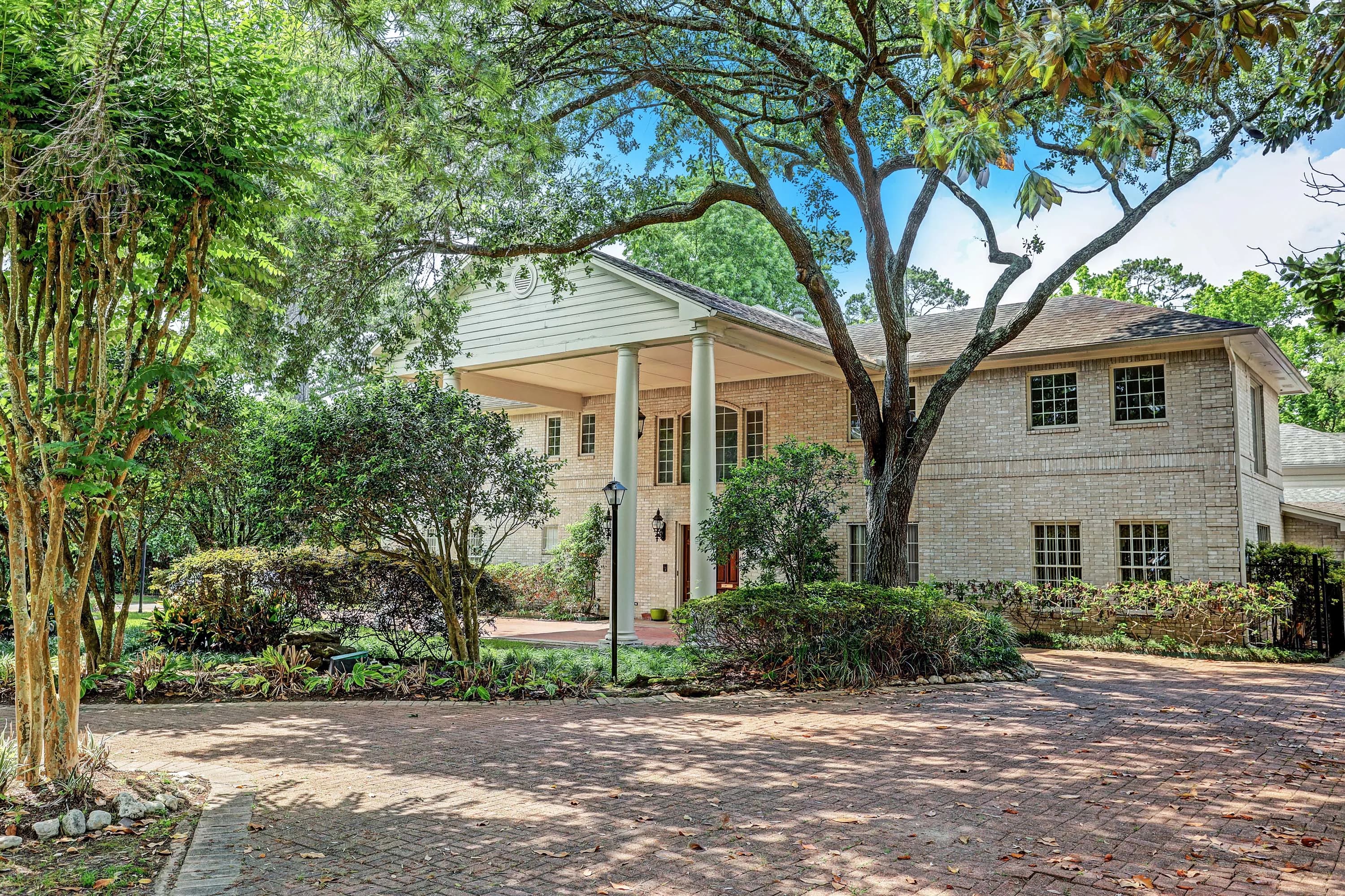 4006 Inverness Drive | Houston, TX | Luxury Real Estate