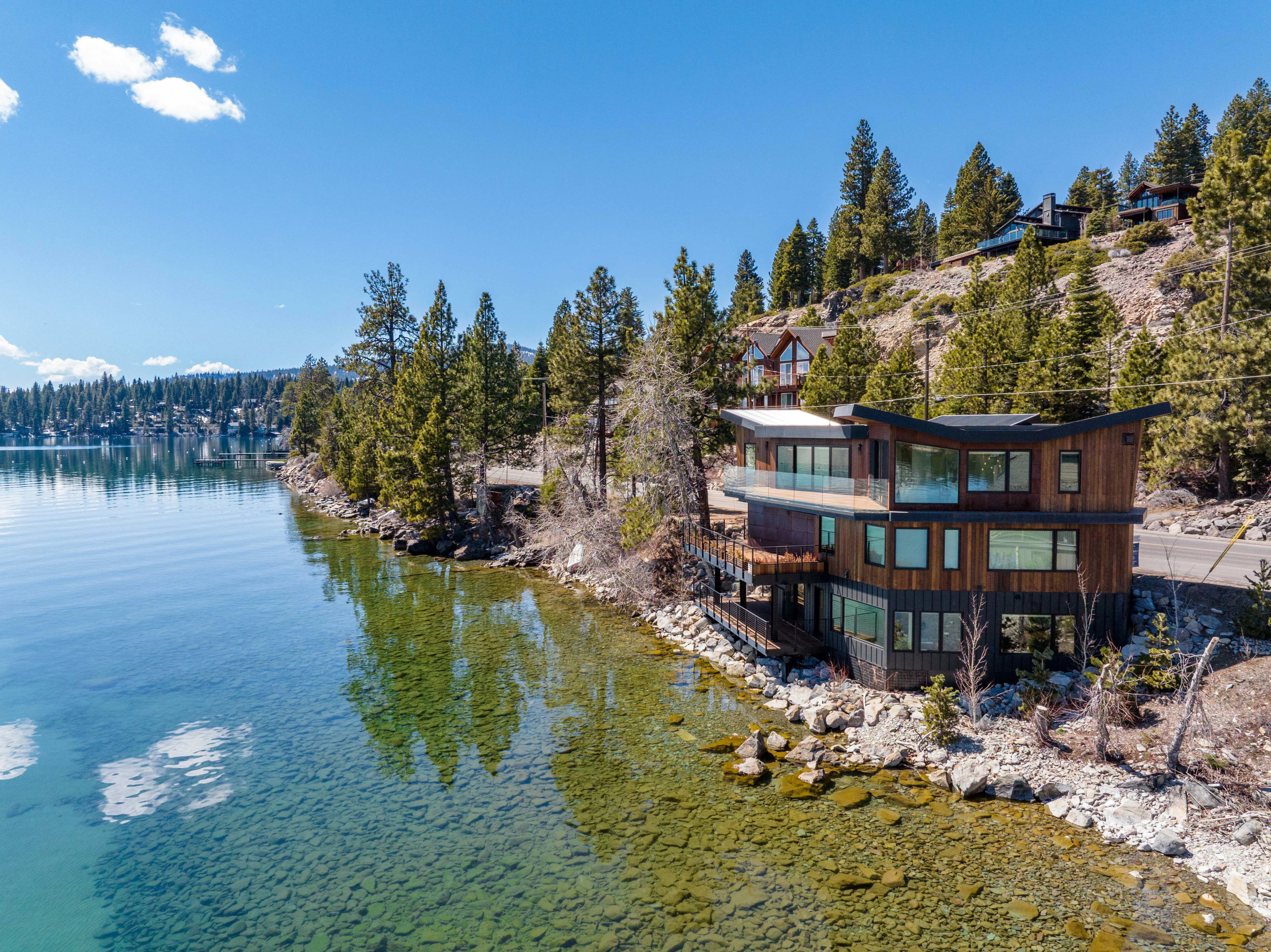 6350 North Lake Boulevard, North Lake Tahoe, California | Luxury Real Estate | Concierge Auctions