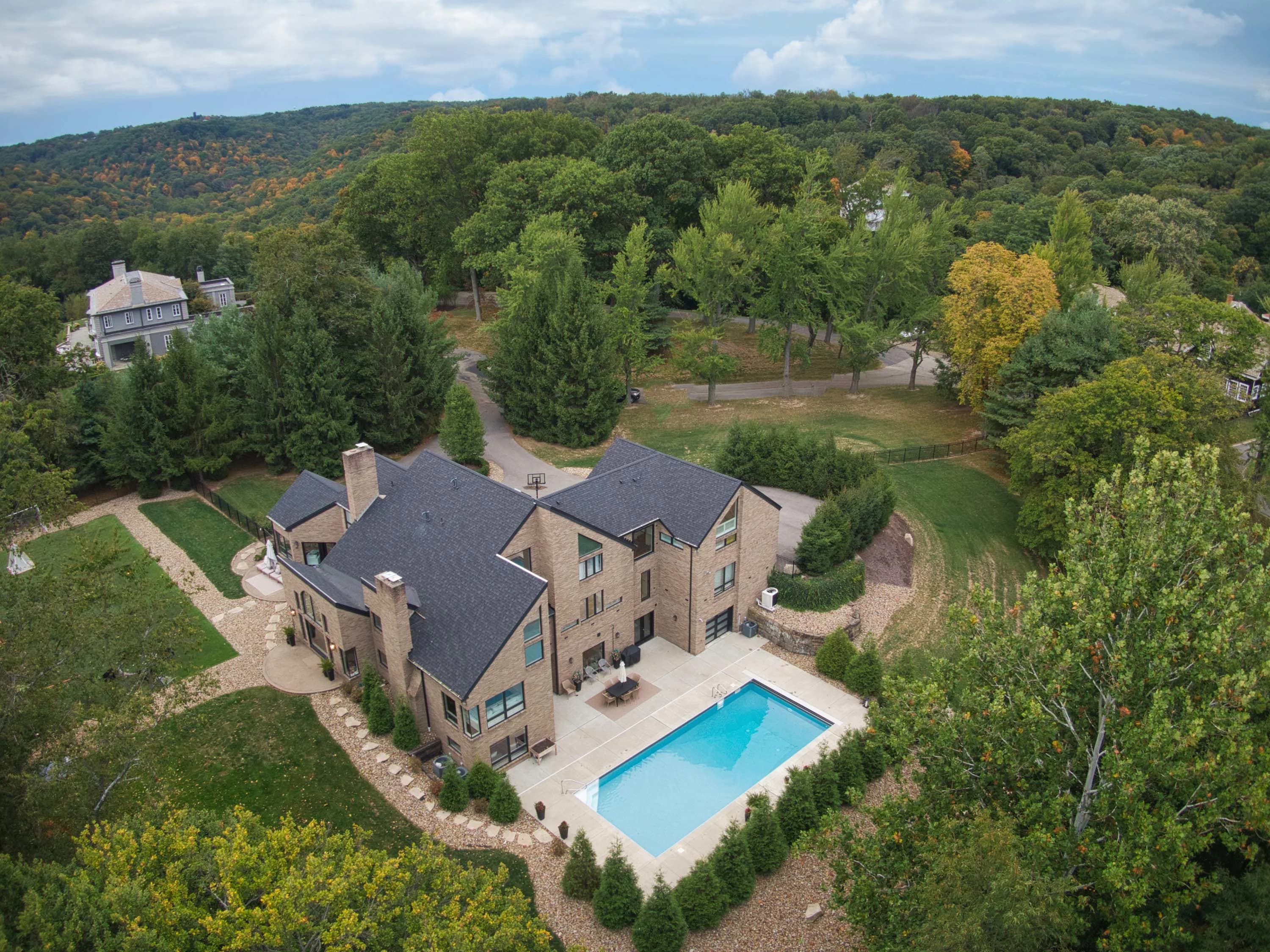 751 Chestnut Road | Near Pittsburgh, PA | Luxury Real Estate