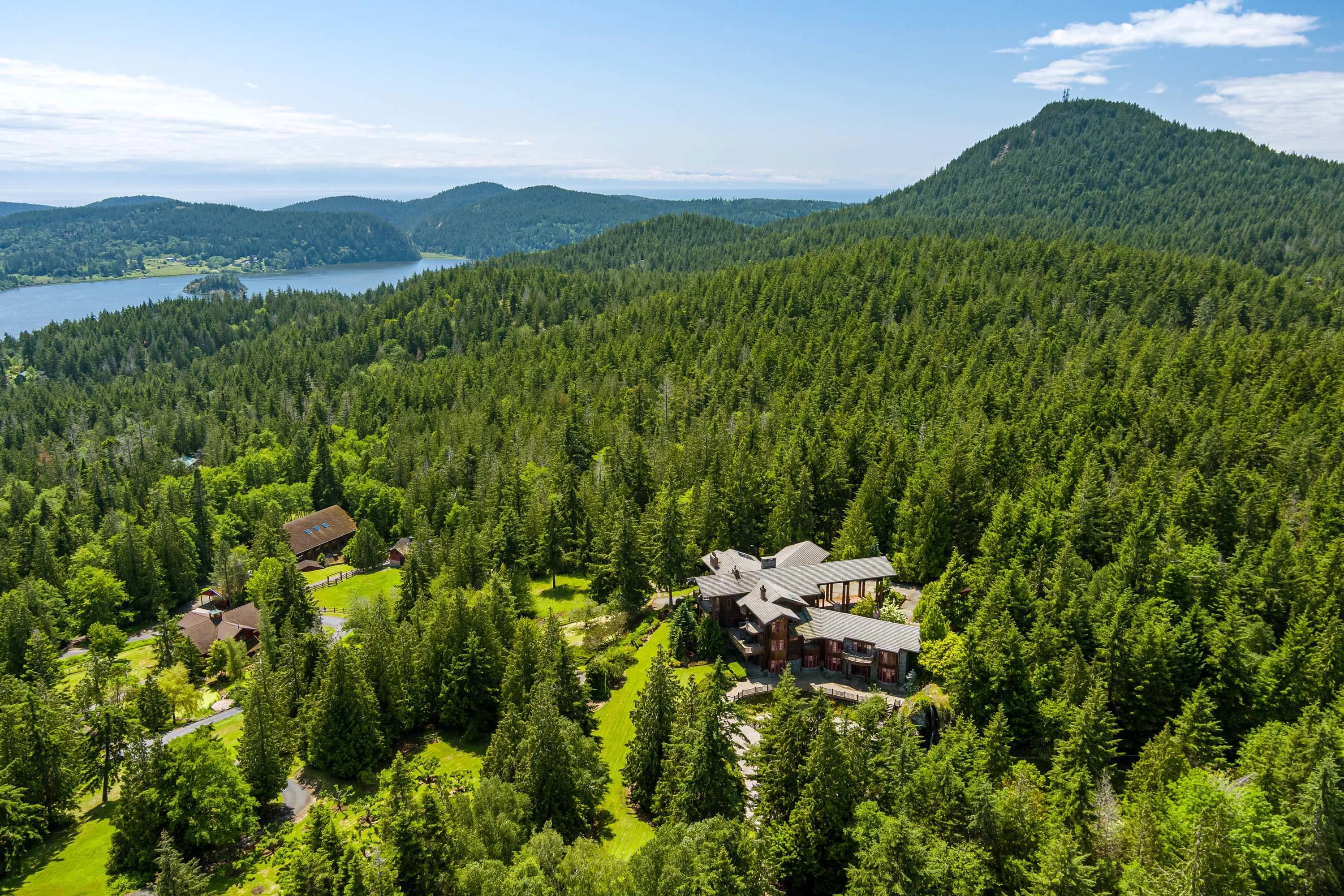 Scimitar Ridge Ranch | North of Seattle, WA | Luxury Real Estate