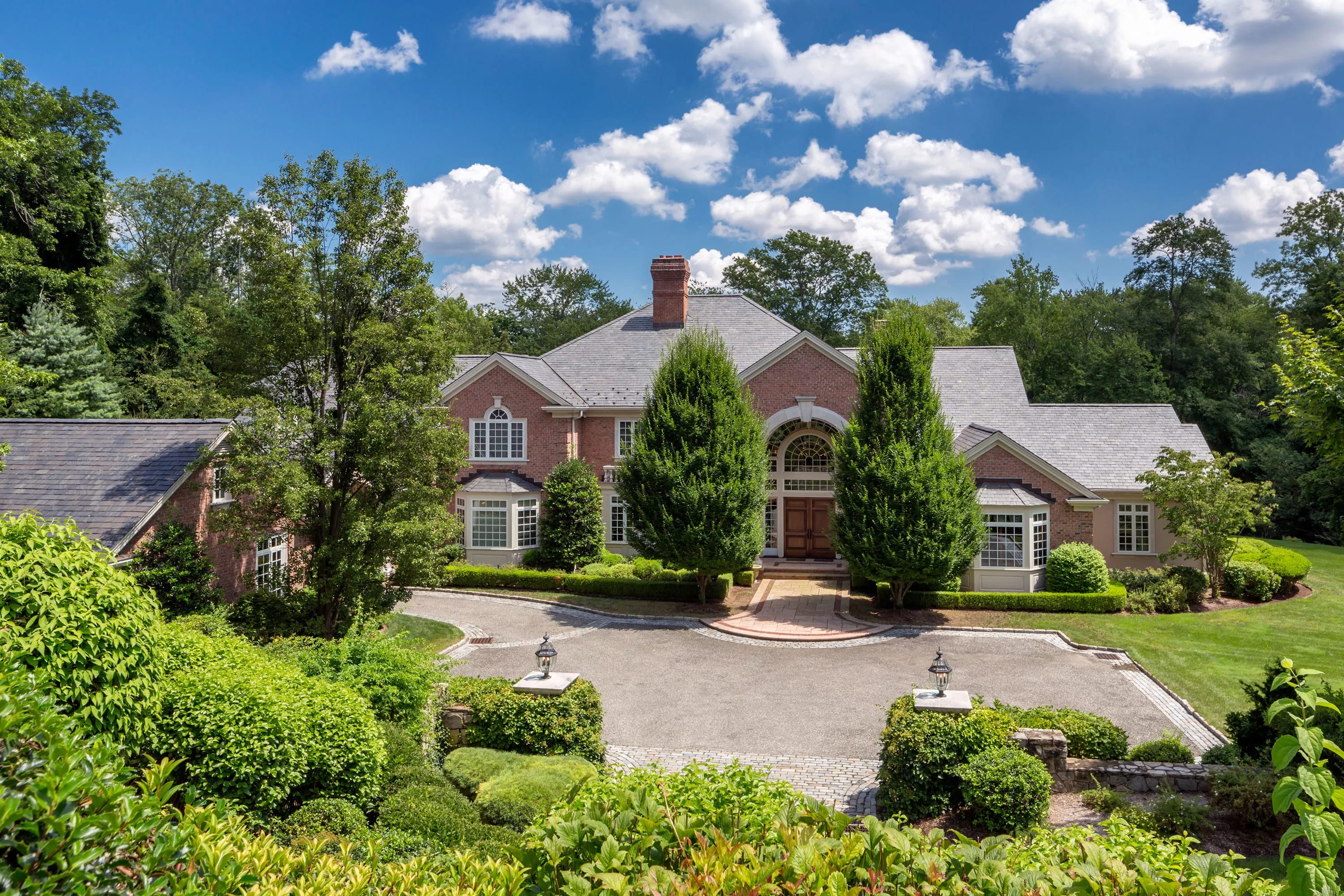 93 Clapboard Ridge Road | Greenwich, CT | Luxury Real Estate