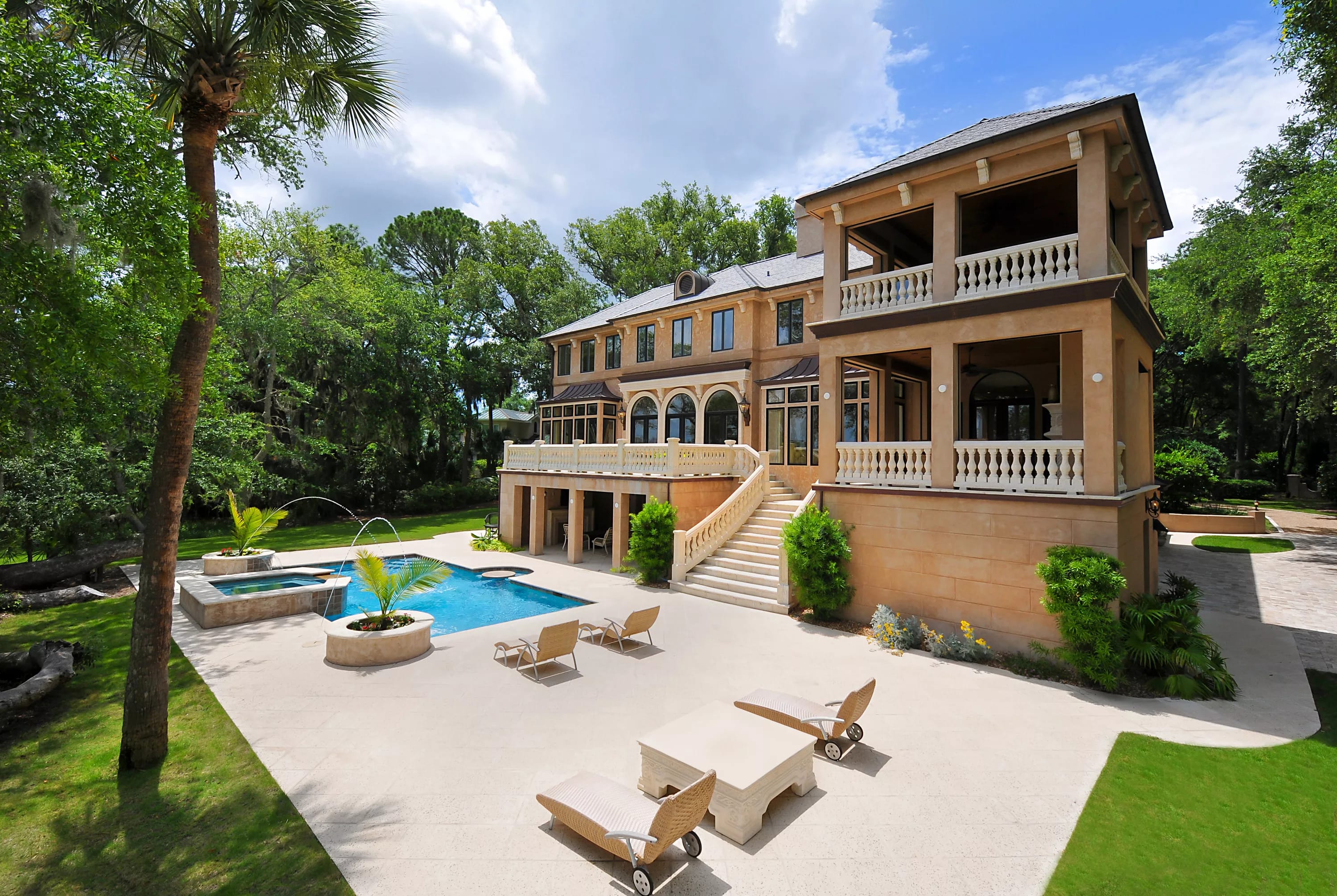 38 Spanish Pointe Drive, Hilton Head, SC | Luxury Real Estate