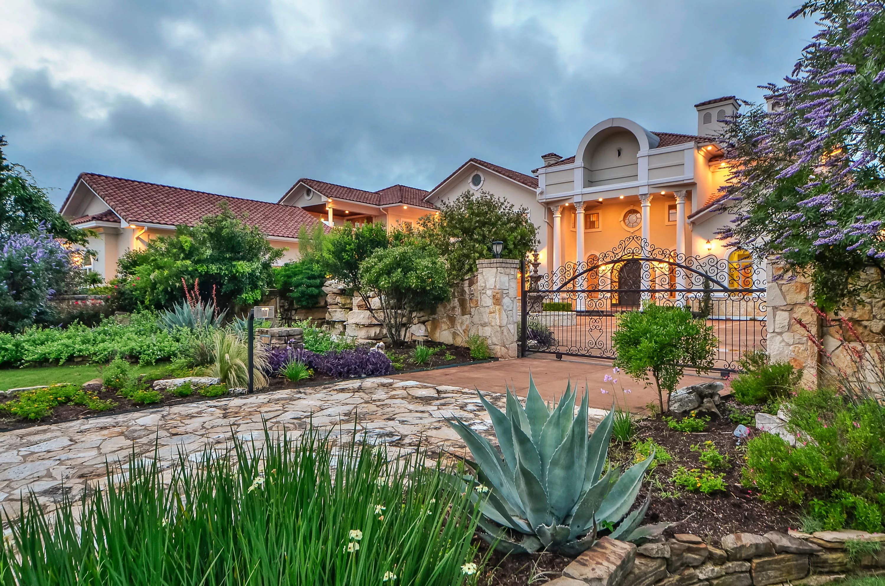 7500 Escala Dr. | Austin, TX | Luxury Real Estate