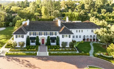 $32 Million, c1916 ‘The Knoll House’, the Largest Estate in Pasadena, California, to Auction