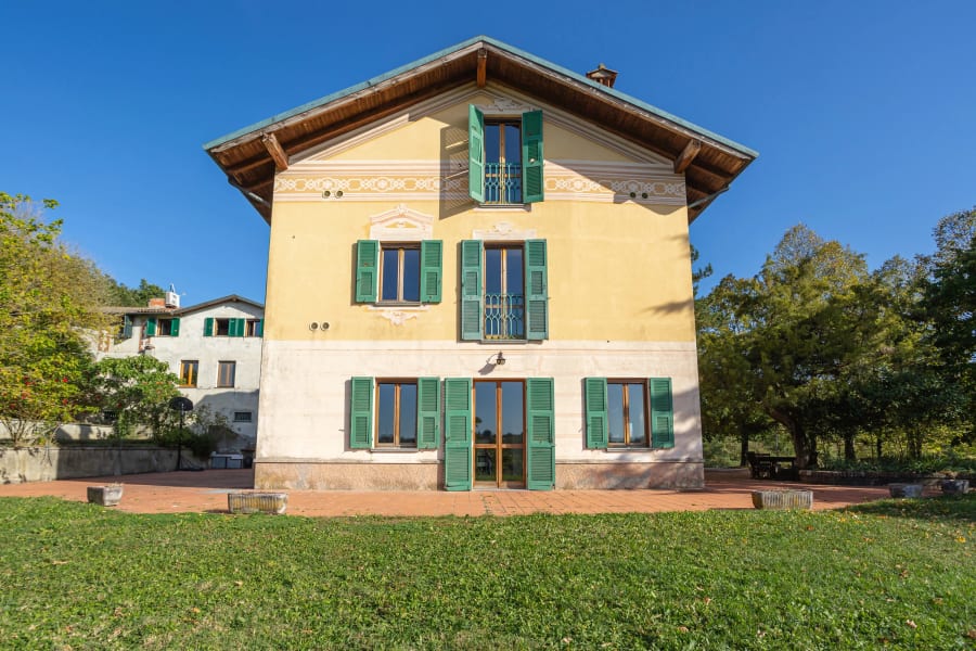 1 Cascina Palazzo, Rocca Grimalda, Italy | Luxury Real Estate | Concierge Auctions