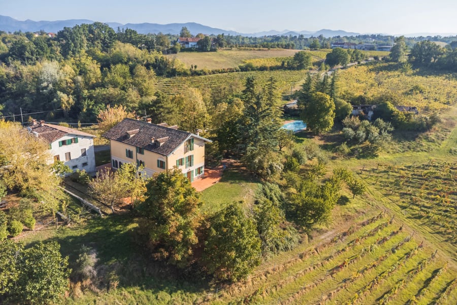 1 Cascina Palazzo, Rocca Grimalda, Italy | Luxury Real Estate | Concierge Auctions