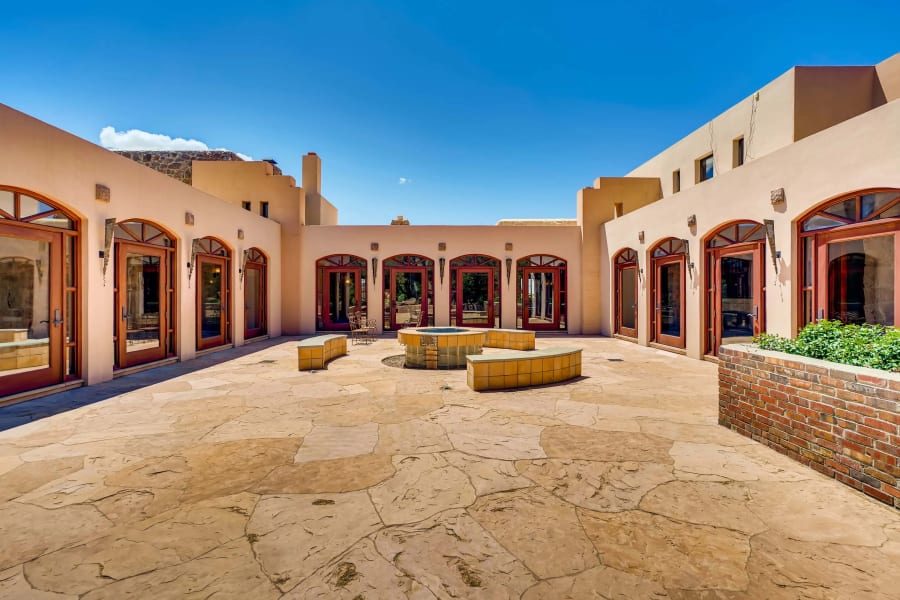 10 Altazano Drive | Santa Fe, NM | Luxury Real Estate