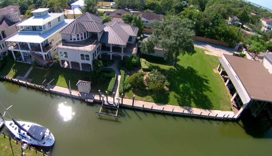 108 Bayou Lane | Kemah, Texas | Luxury Real Estate