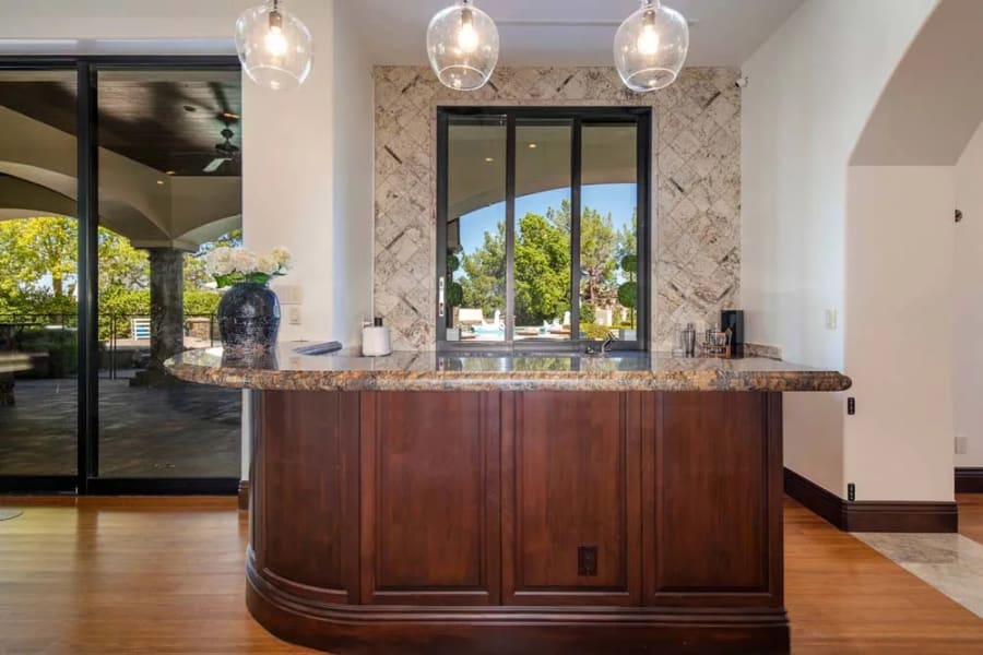 11 Quintessa Circle | Las Vegas, NV | Luxury Real Estate | Concierge Auctions