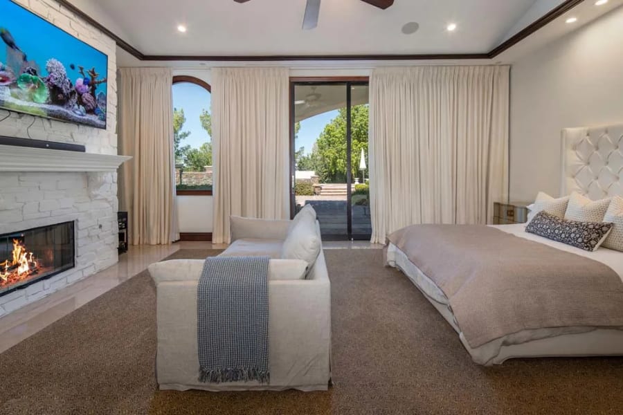 11 Quintessa Circle | Las Vegas, NV | Luxury Real Estate | Concierge Auctions