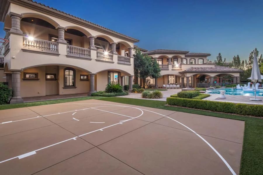 11 Quintessa Circle | Las Vegas, NV | Luxury Real Estate | Concierge Auctions
