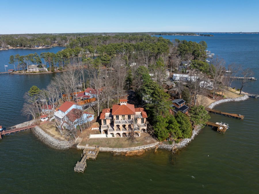 1153 Indian Summer Point, Chapin, South Carolina | Luxury Real Estate | Concierge Auctions
