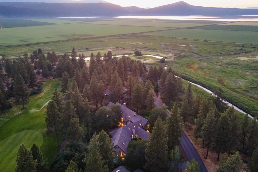 11944 Kestrel Road | Klamath Falls, OR | Luxury Real Estate