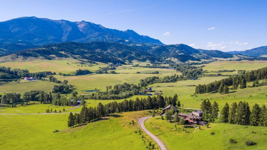 1375 Moose Point Road | Bozeman, MT | Luxury Real Estate