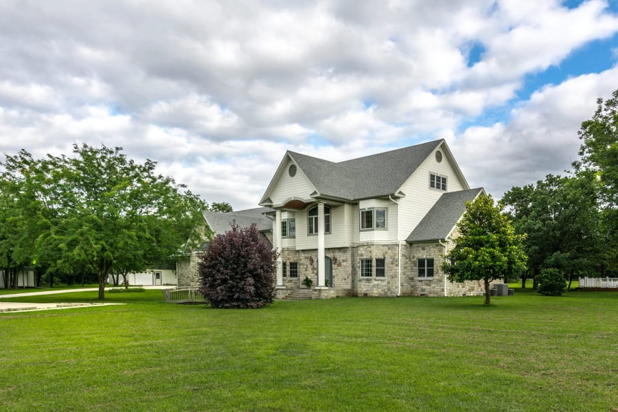 1396 County Road 4600 | Near Independence, Kansas | Luxury Real Estate