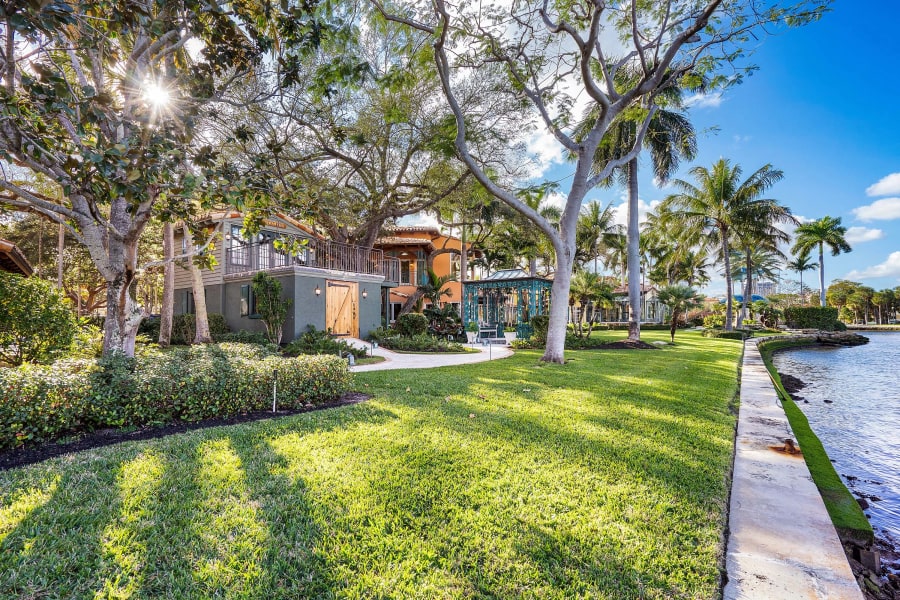 1575 Ponce De Leon Drive | Fort Lauderdale, Florida | Luxury Real Estate